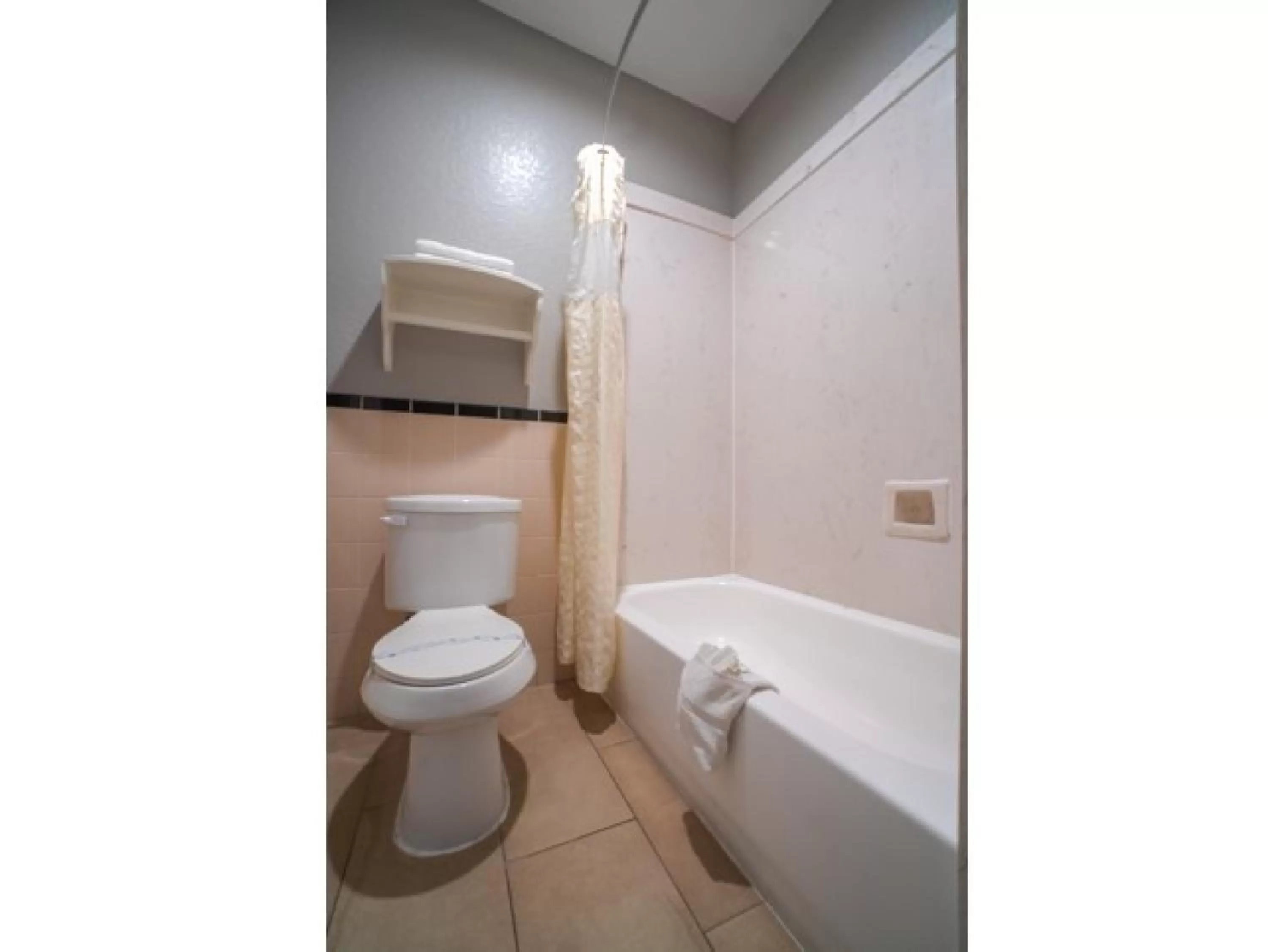 Bathroom in Hotel Bliss Kemah