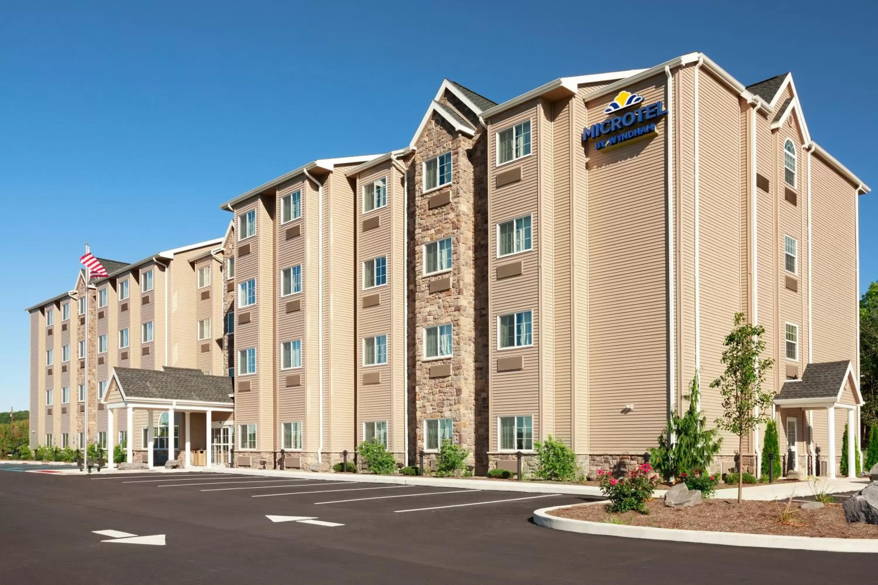 Facade/entrance, Property Building in Microtel Inn & Suites by Wyndham Wilkes Barre