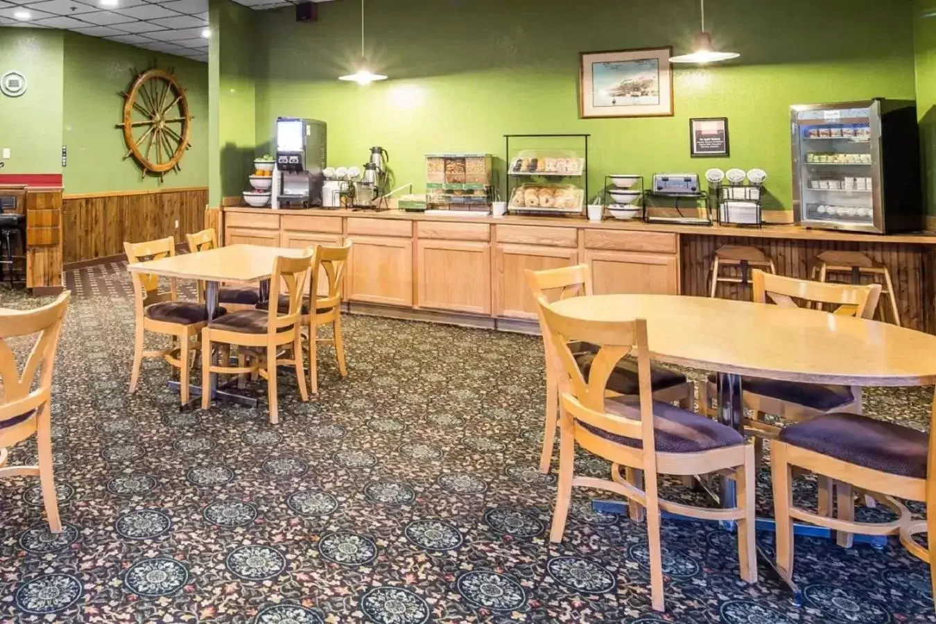 Breakfast, Restaurant/Places to Eat in Quality Inn Kodiak