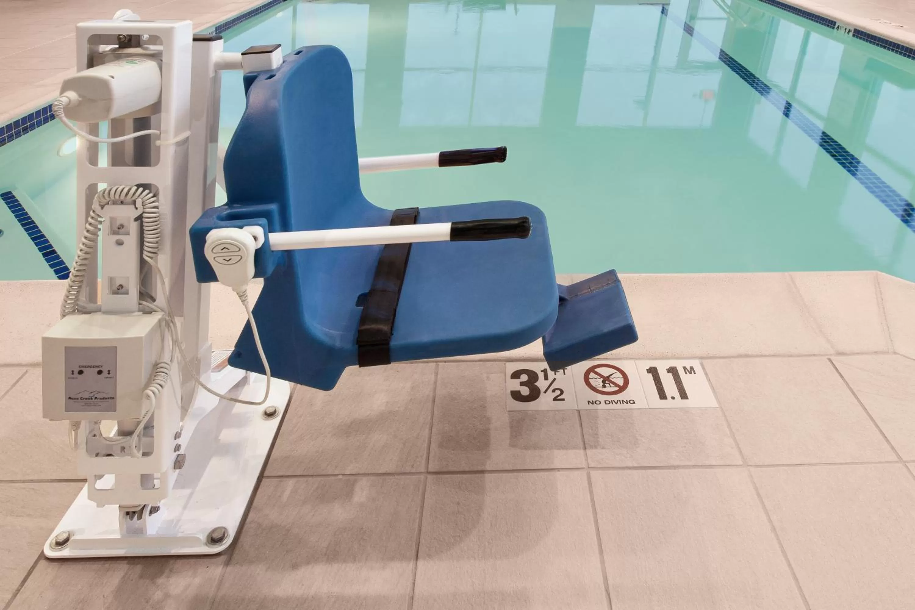 Swimming pool in Holiday Inn Express & Suites - Sterling Heights-Detroit Area by IHG