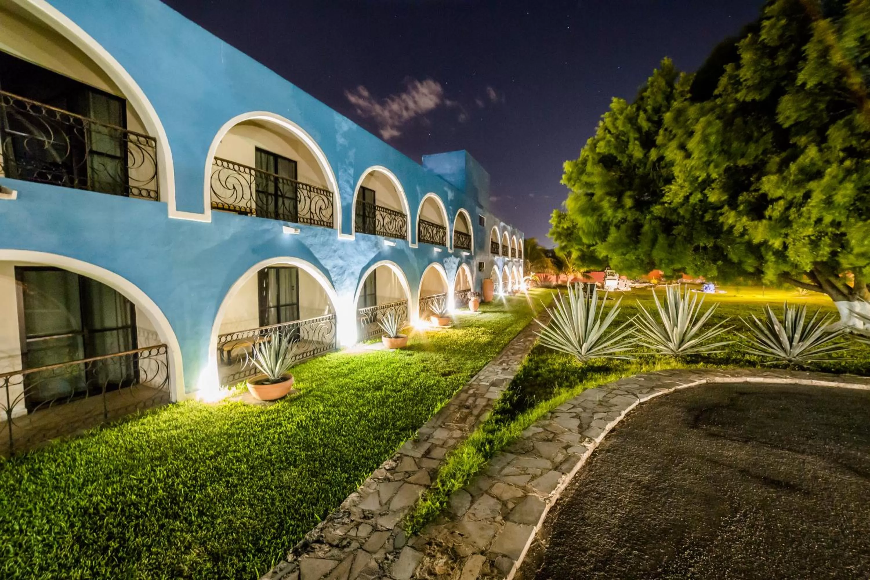 Property building in Hacienda Inn Aeropuerto