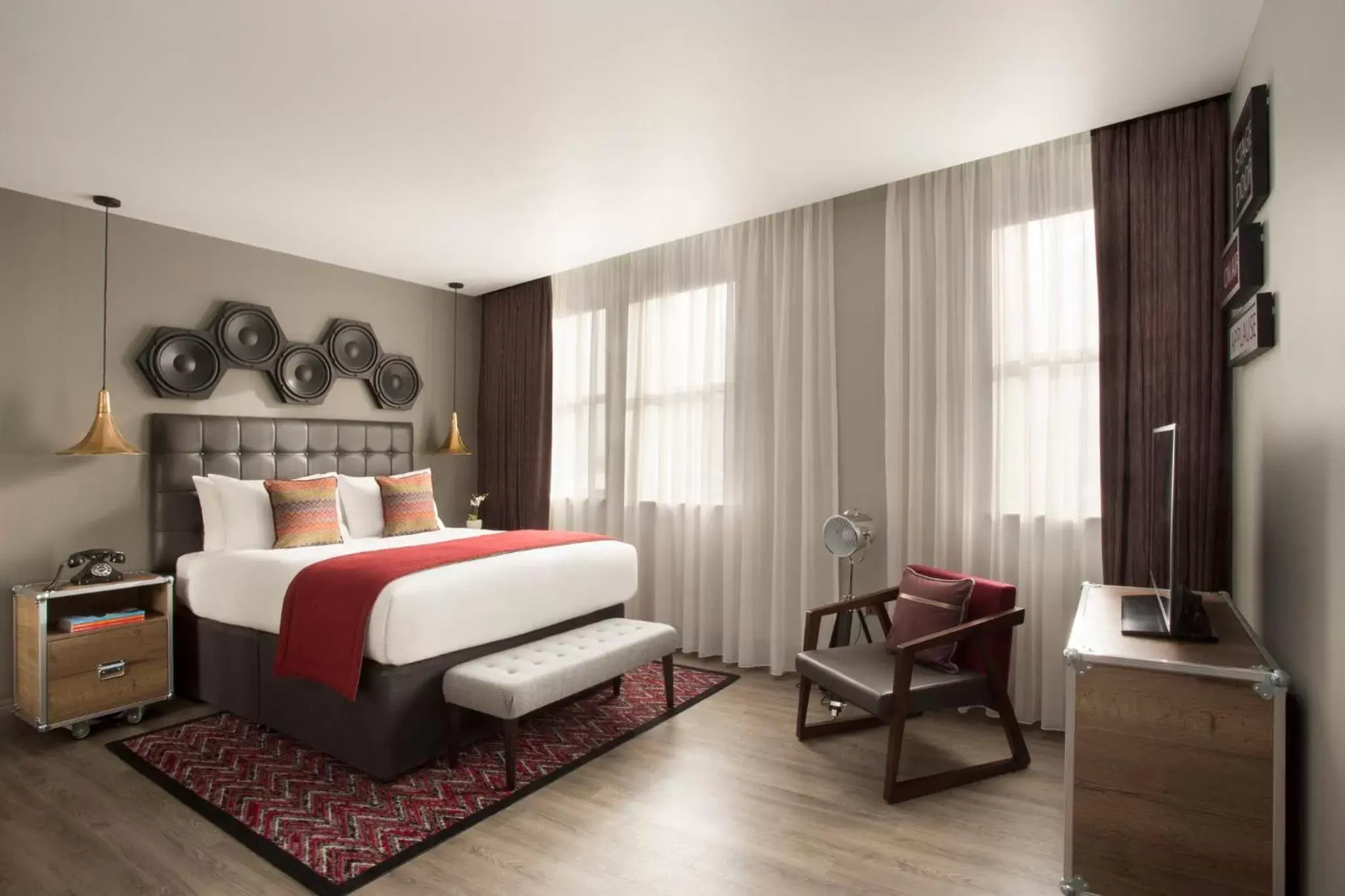Bedroom, Bed in Hotel Indigo - Cardiff, an IHG Hotel