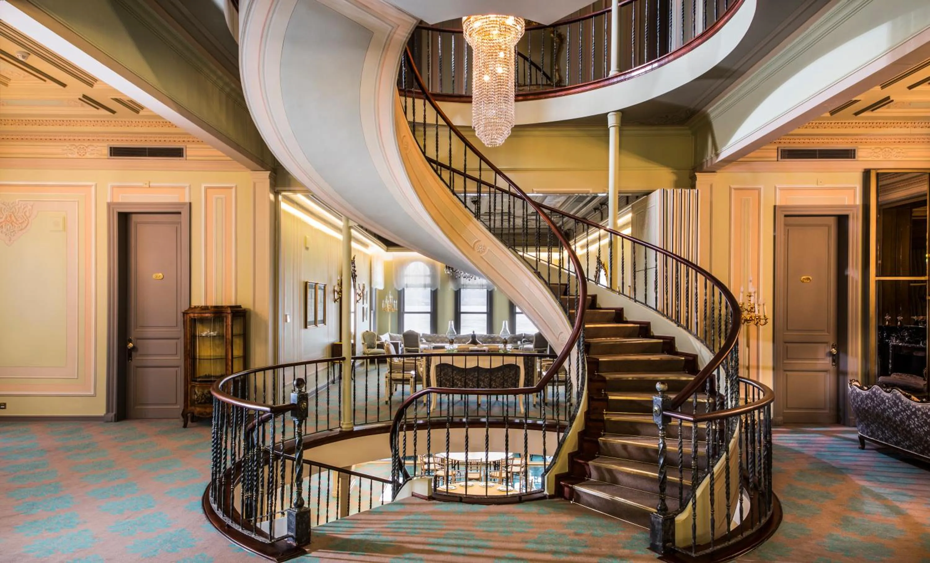 Lobby or reception in Bosphorus Palace Hotel