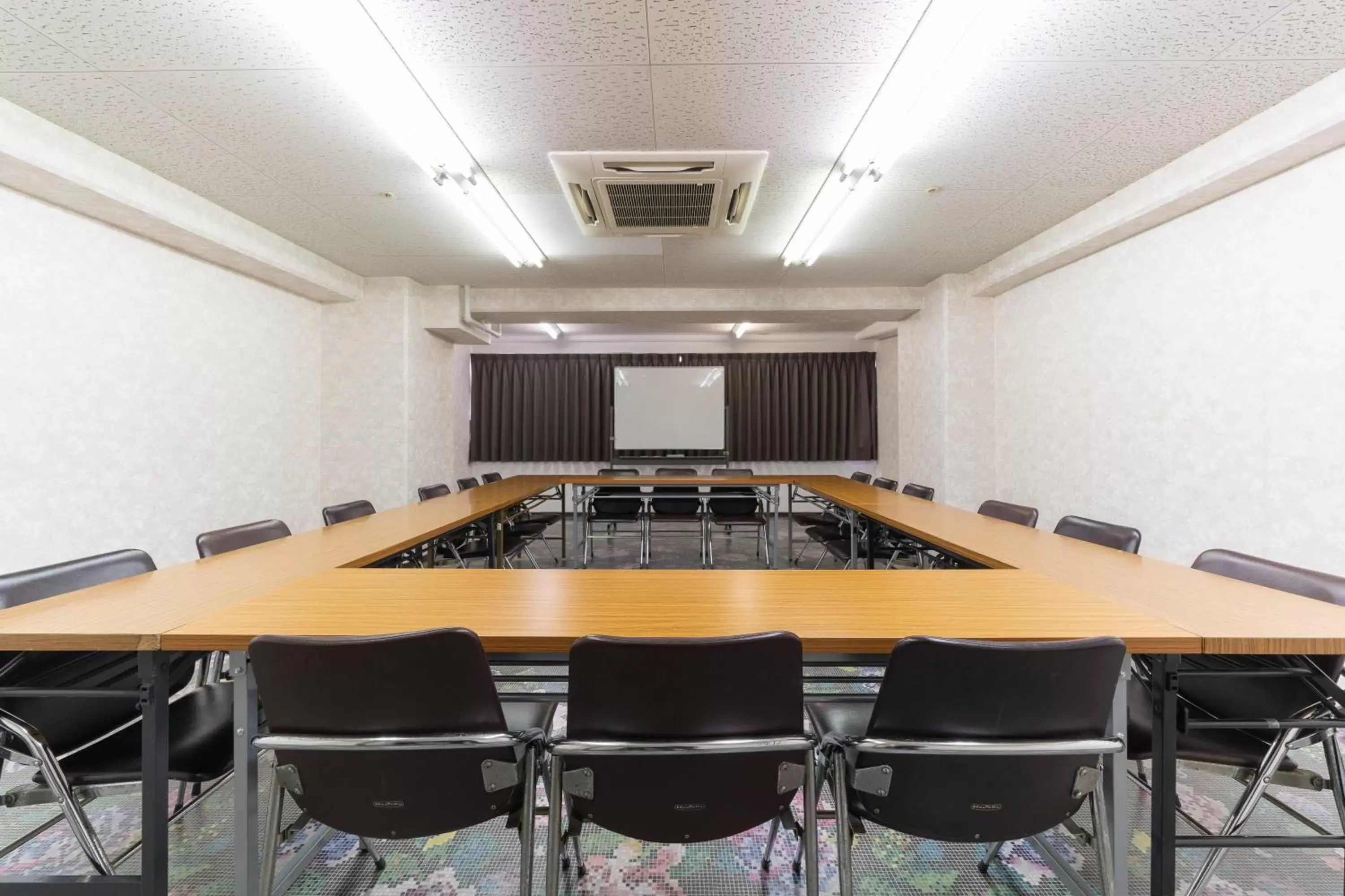 Meeting/conference room in HOTEL CITY INN WAKAYAMA Wakayama-Ekimae