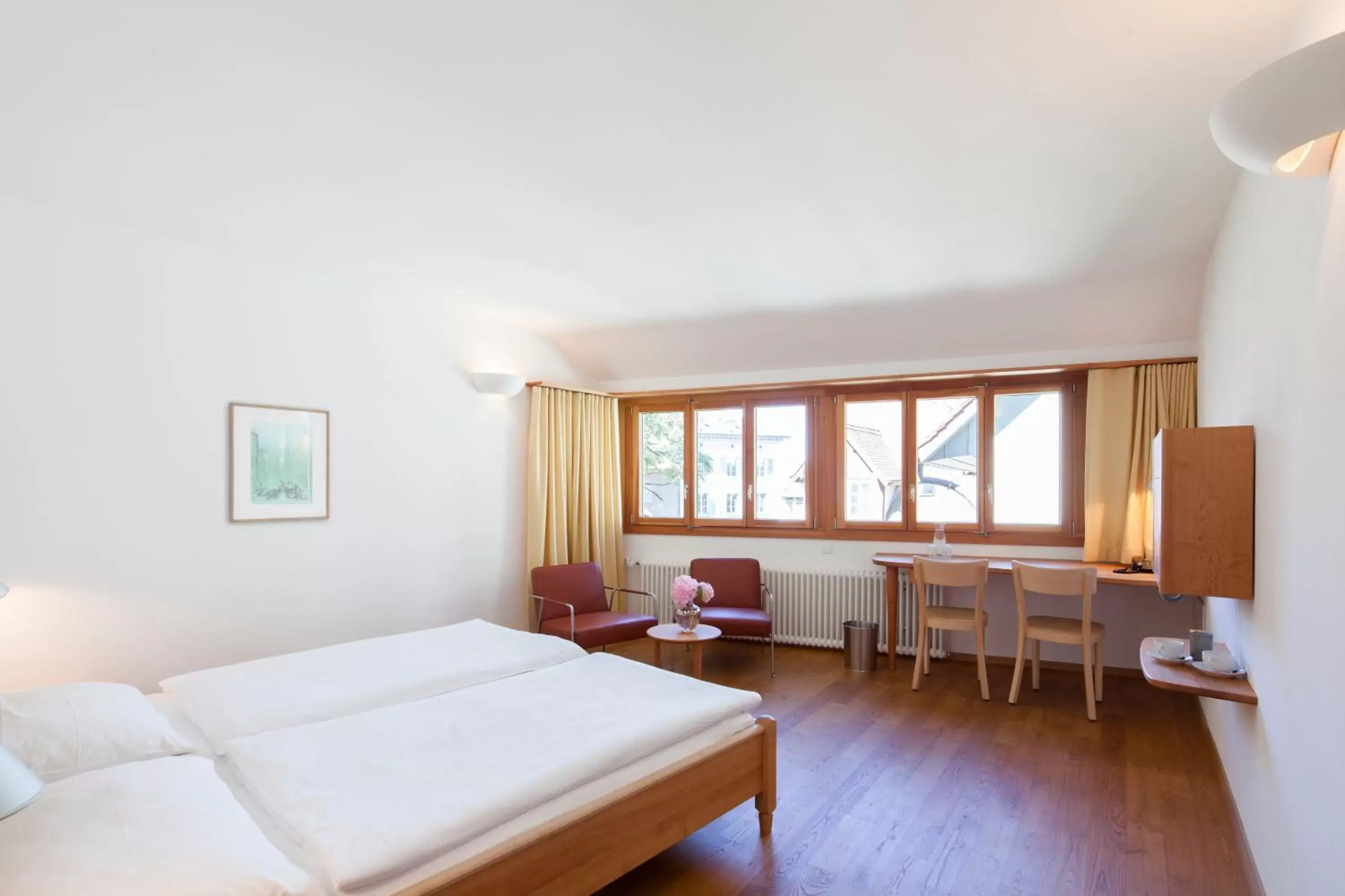Bed in City-Hotel Ochsen