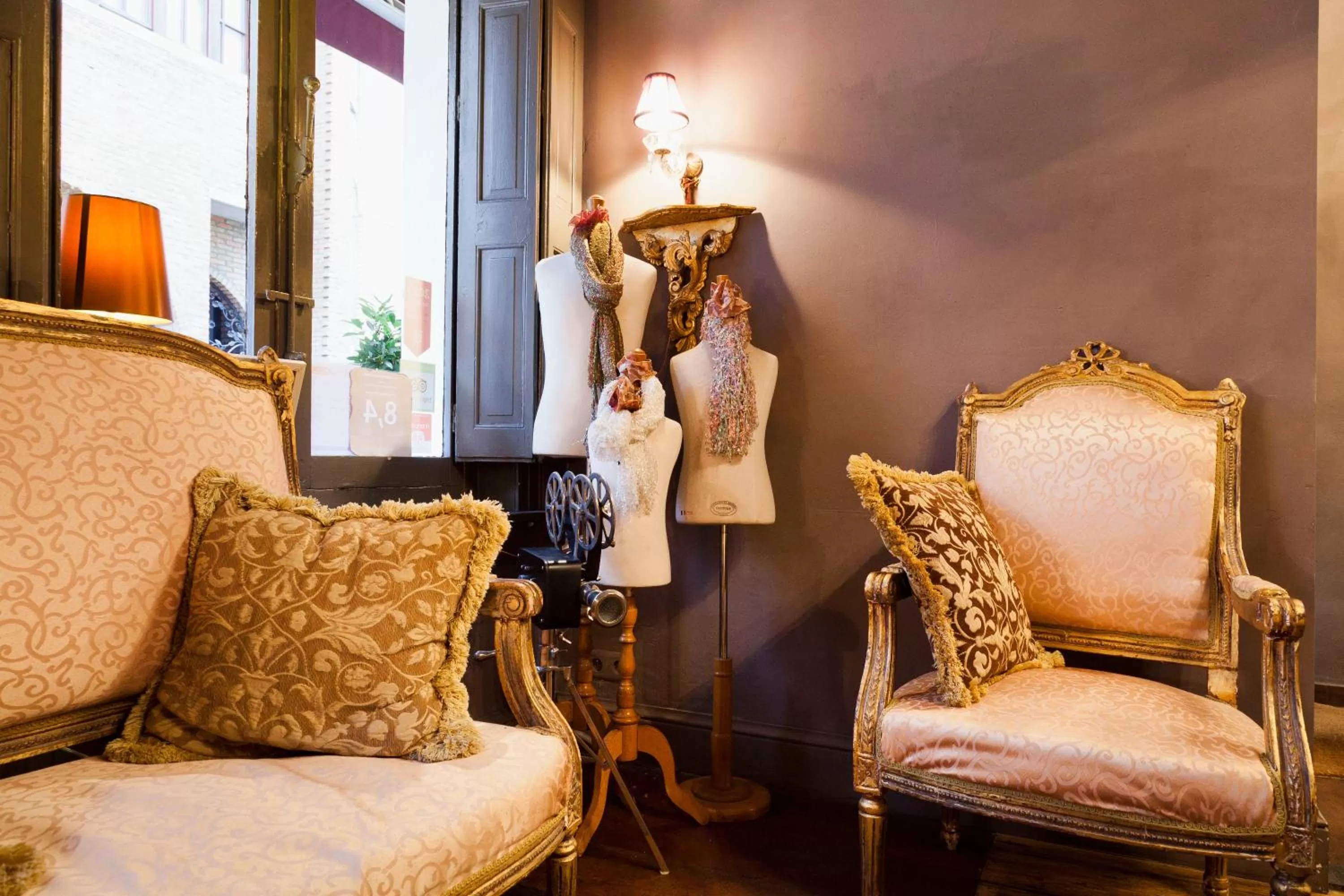 Day in Hotel Diamonds and Pearls