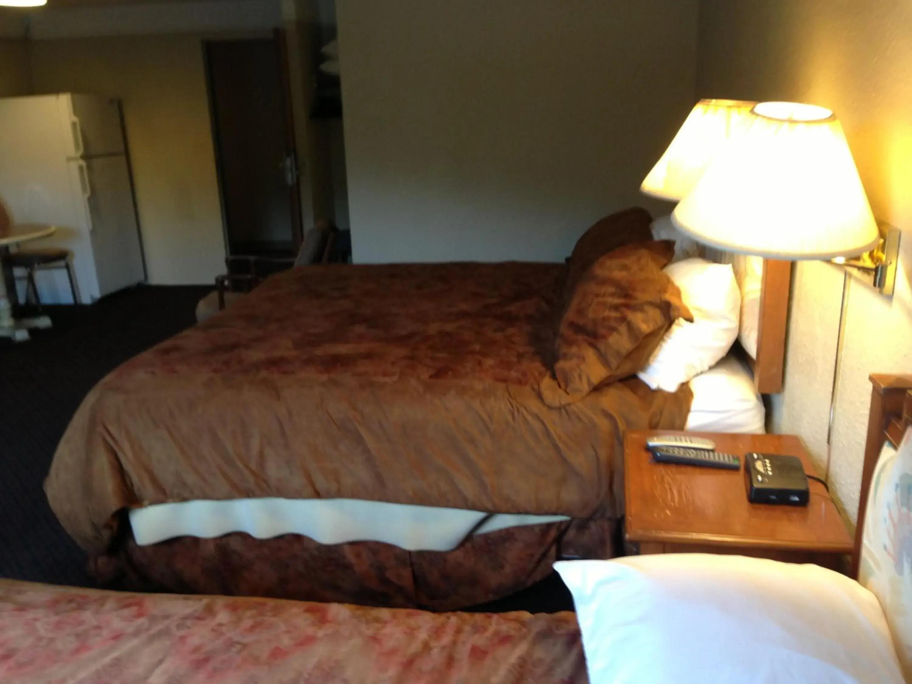 Bedroom, Bed in Moby Dick Inn