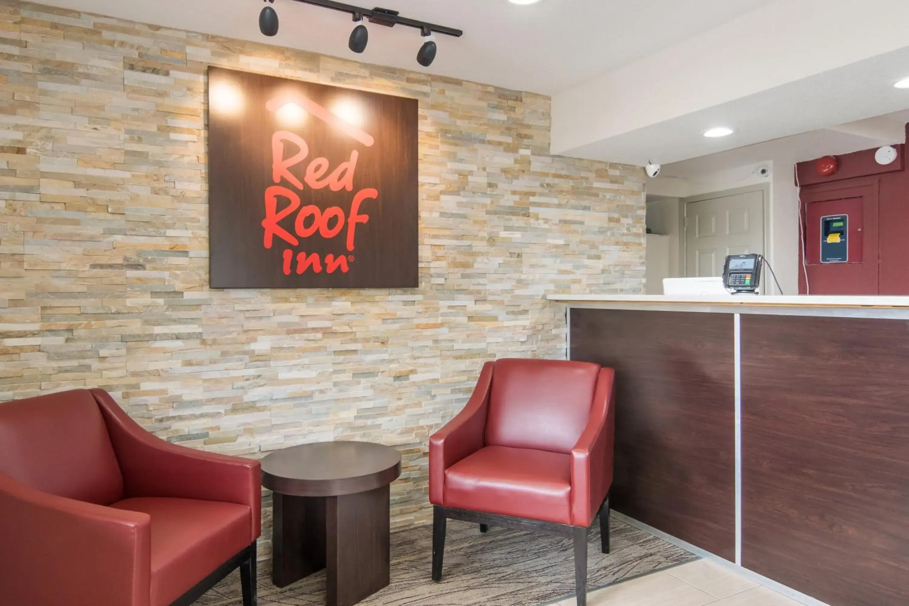 Lobby or reception, Lobby/Reception in Red Roof Inn Fort Worth South