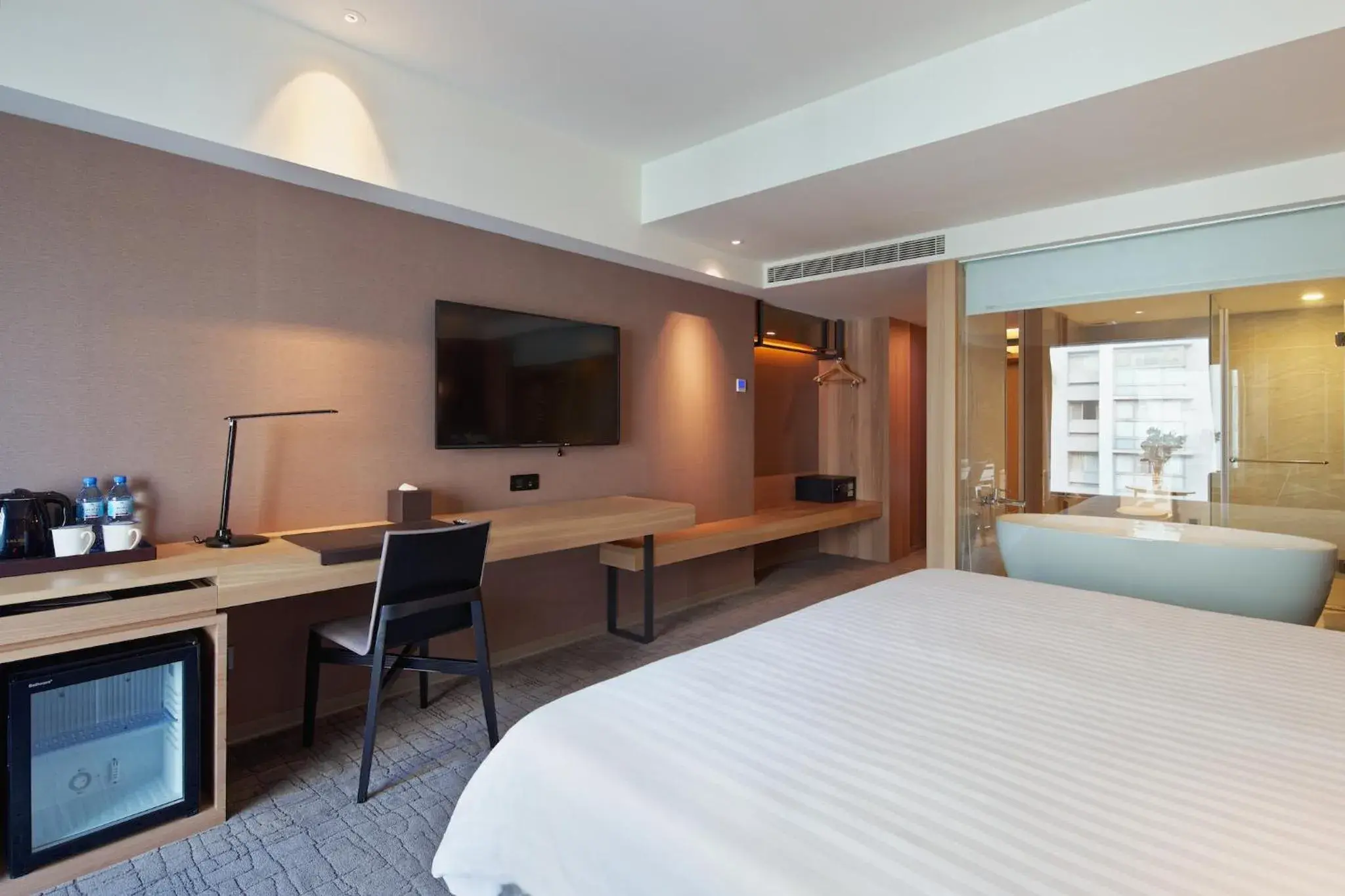 Bathroom, TV/Entertainment Center in La Maison Hotel