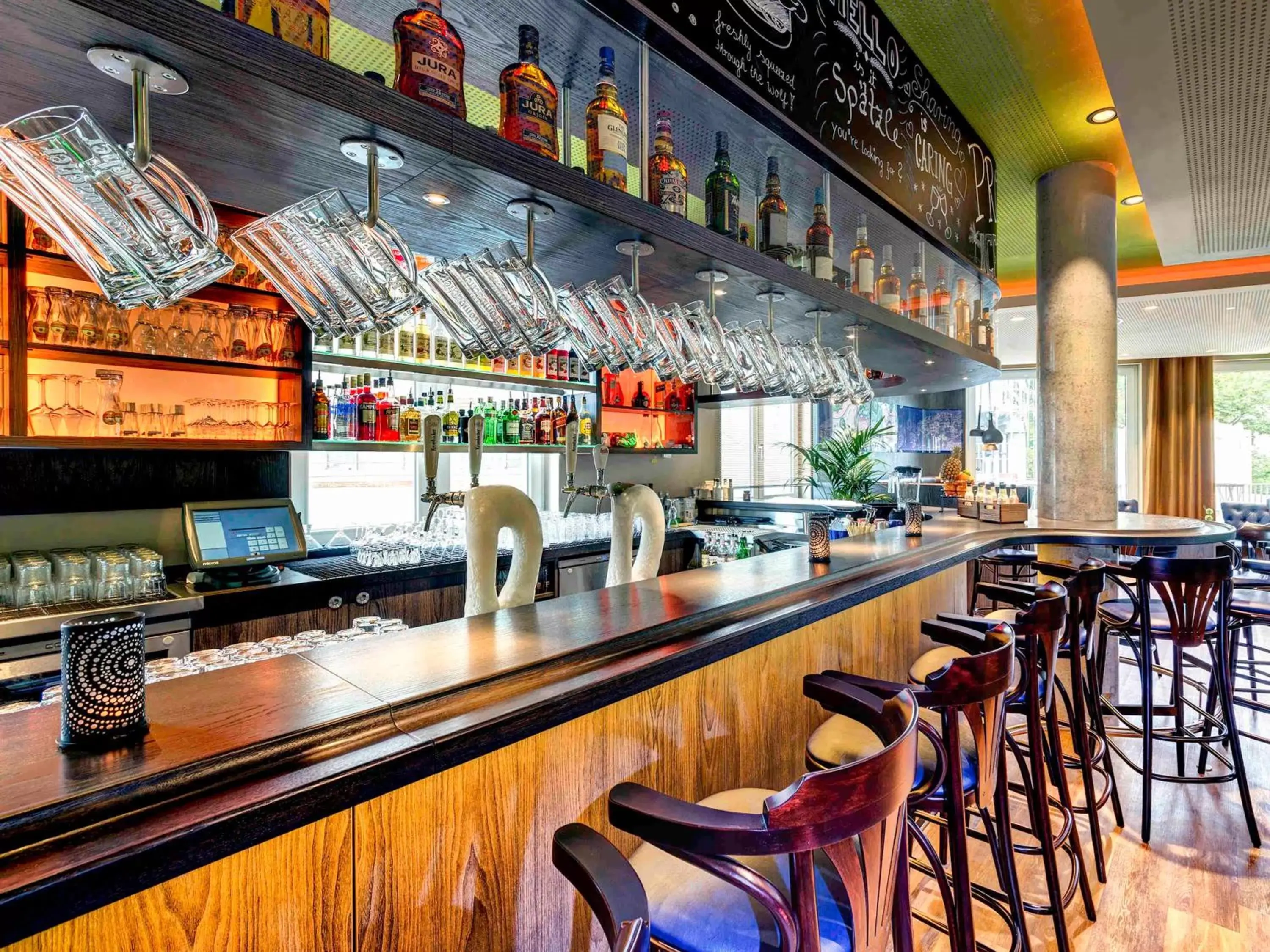 Restaurant/places to eat, Lounge/Bar in ibis Styles Tuebingen