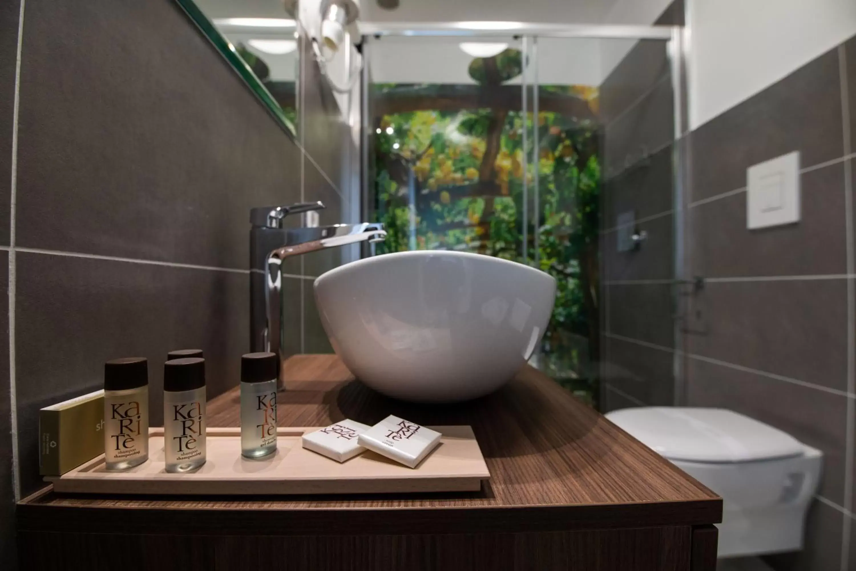 Bathroom in Palazzo Caracciolo del Sole