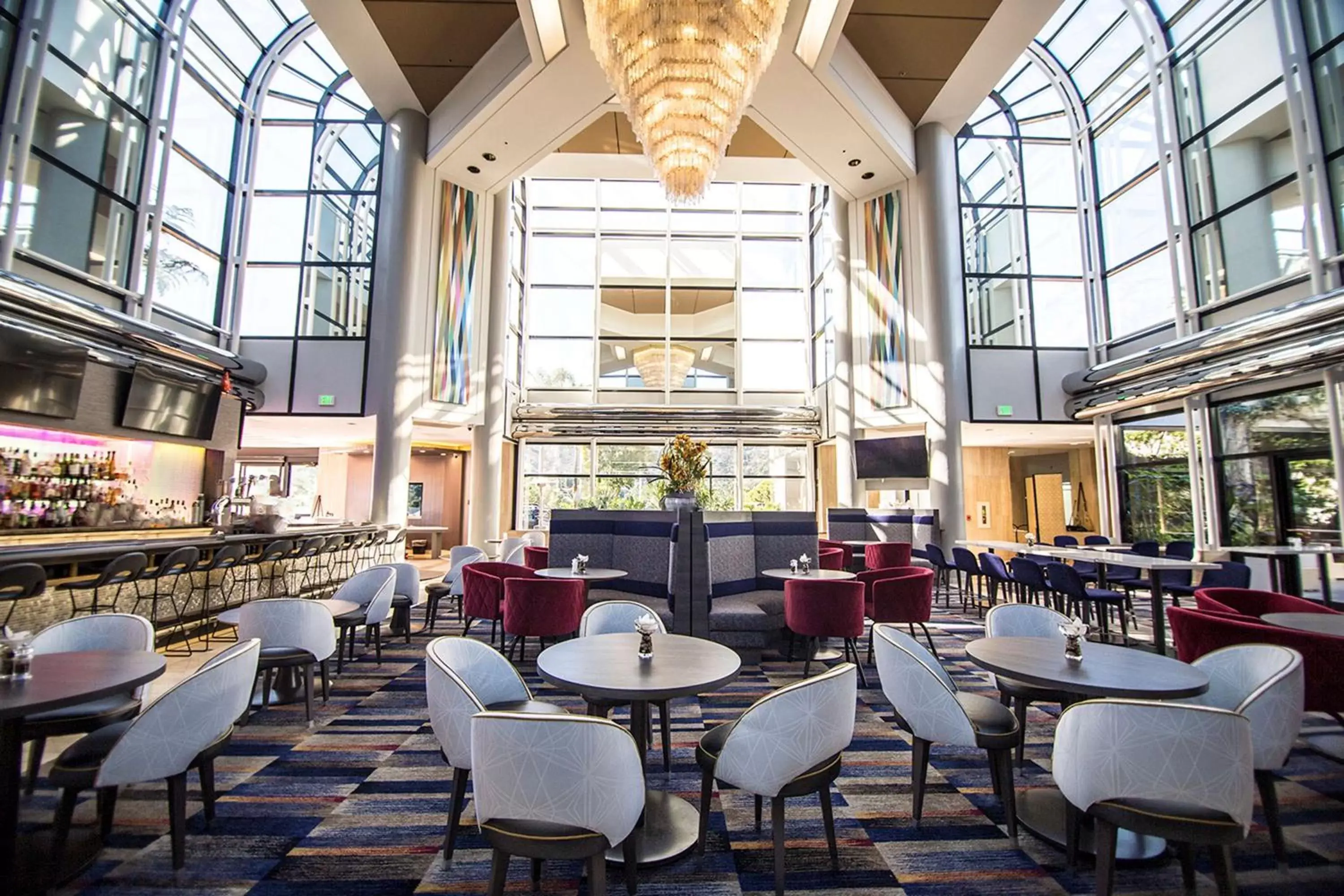 Lobby or reception, Restaurant/Places to Eat in Hilton Los Angeles-Universal City