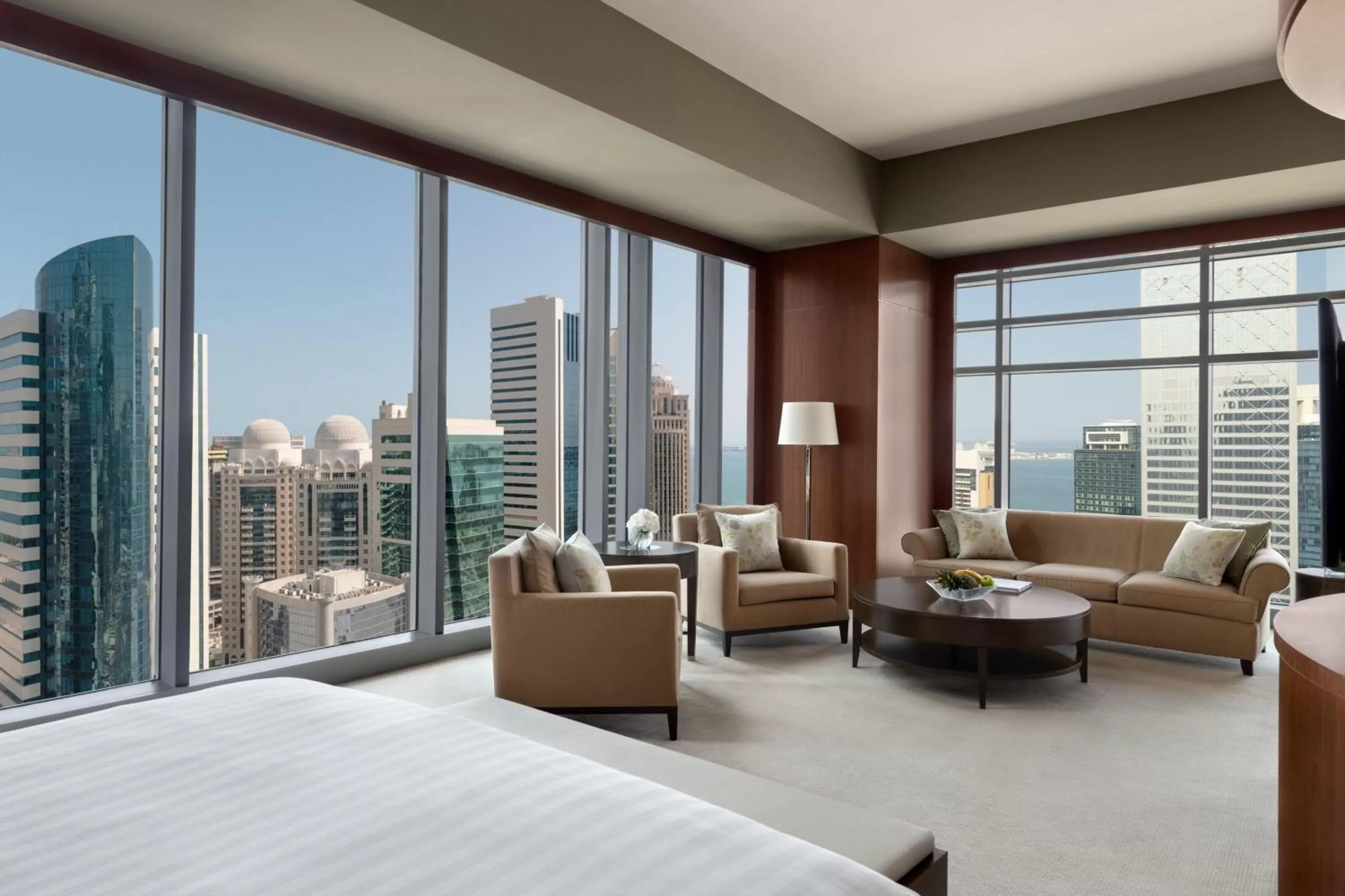 Photo of the whole room, Bed in JW Marriott Marquis City Center Doha