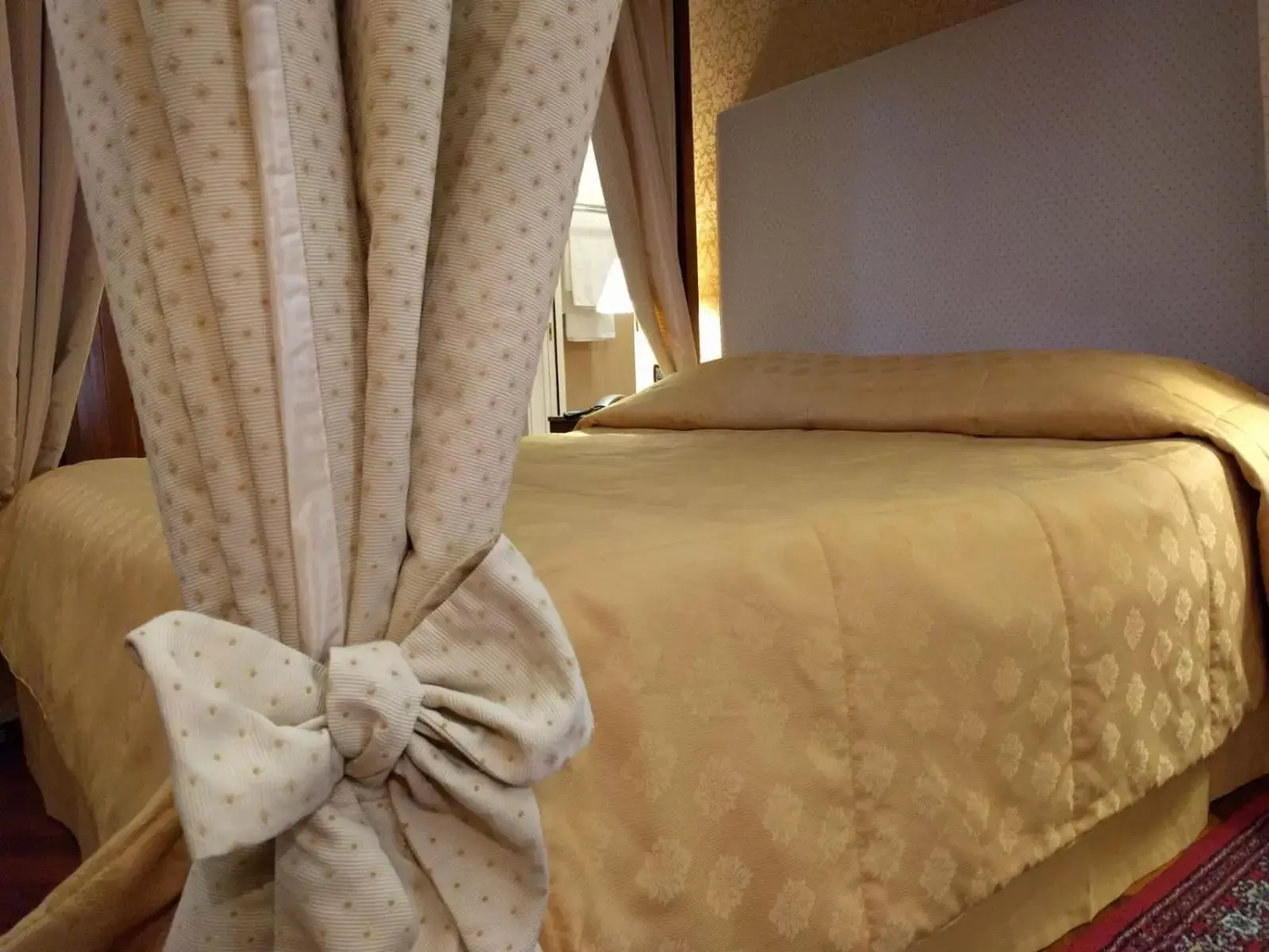 Bed in Grand Hotel Piazza Borsa