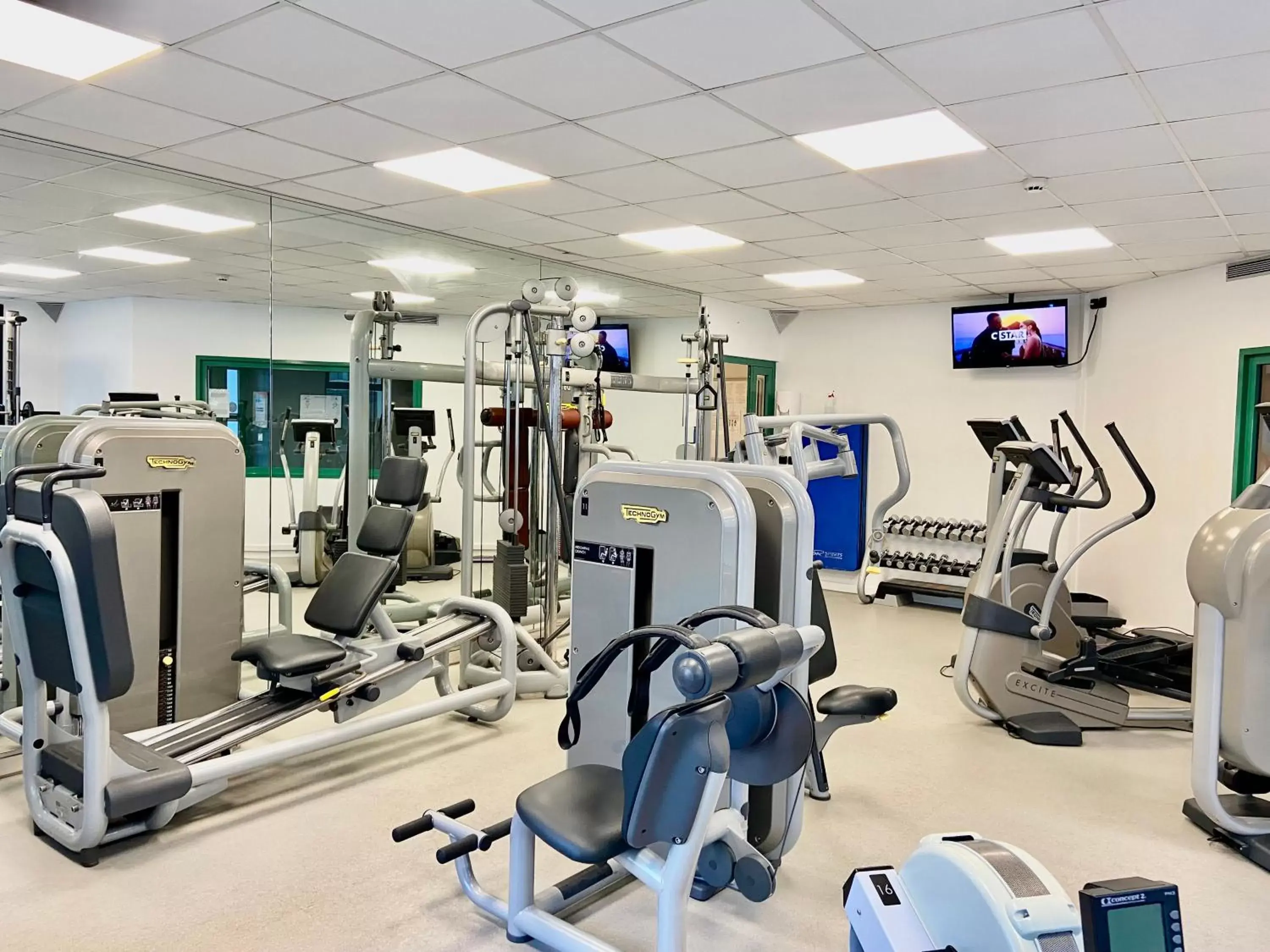 Fitness centre/facilities, Fitness Center/Facilities in Holiday Inn Calais Coquelles, an IHG Hotel