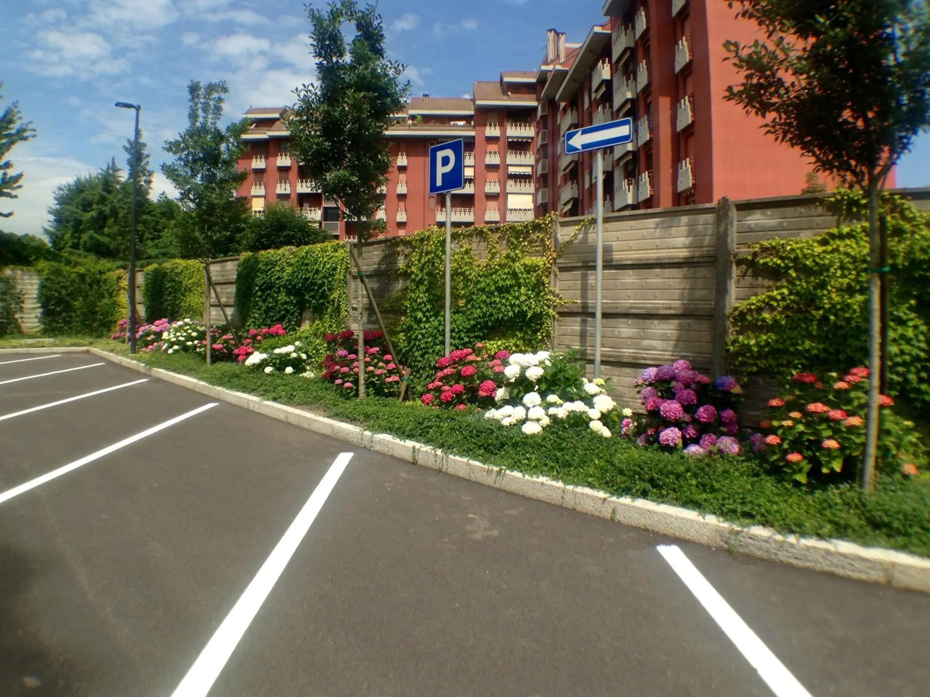 Spring, Garden in Hotel Forum