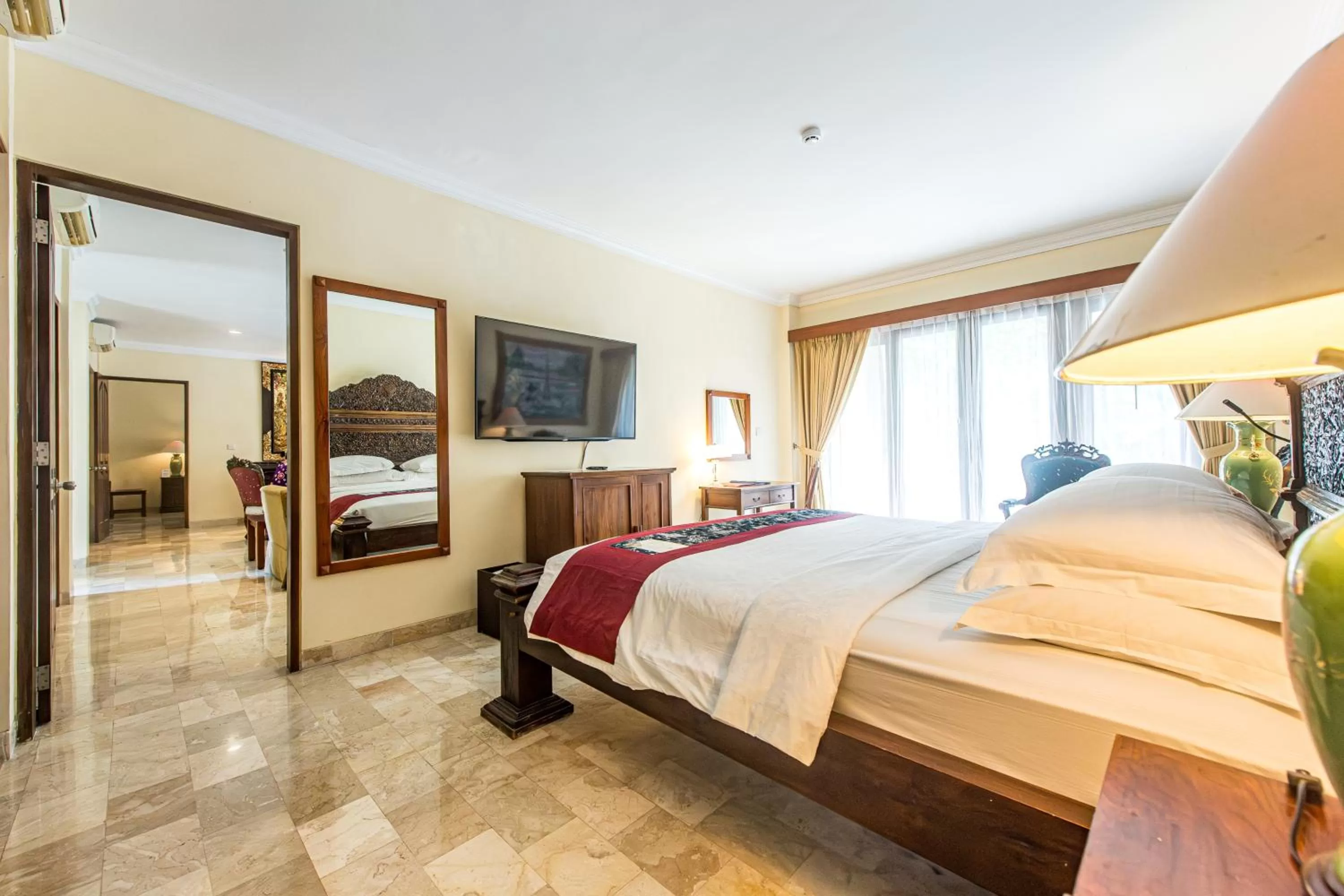 Bedroom, Bed in Hotel Kumala Pantai