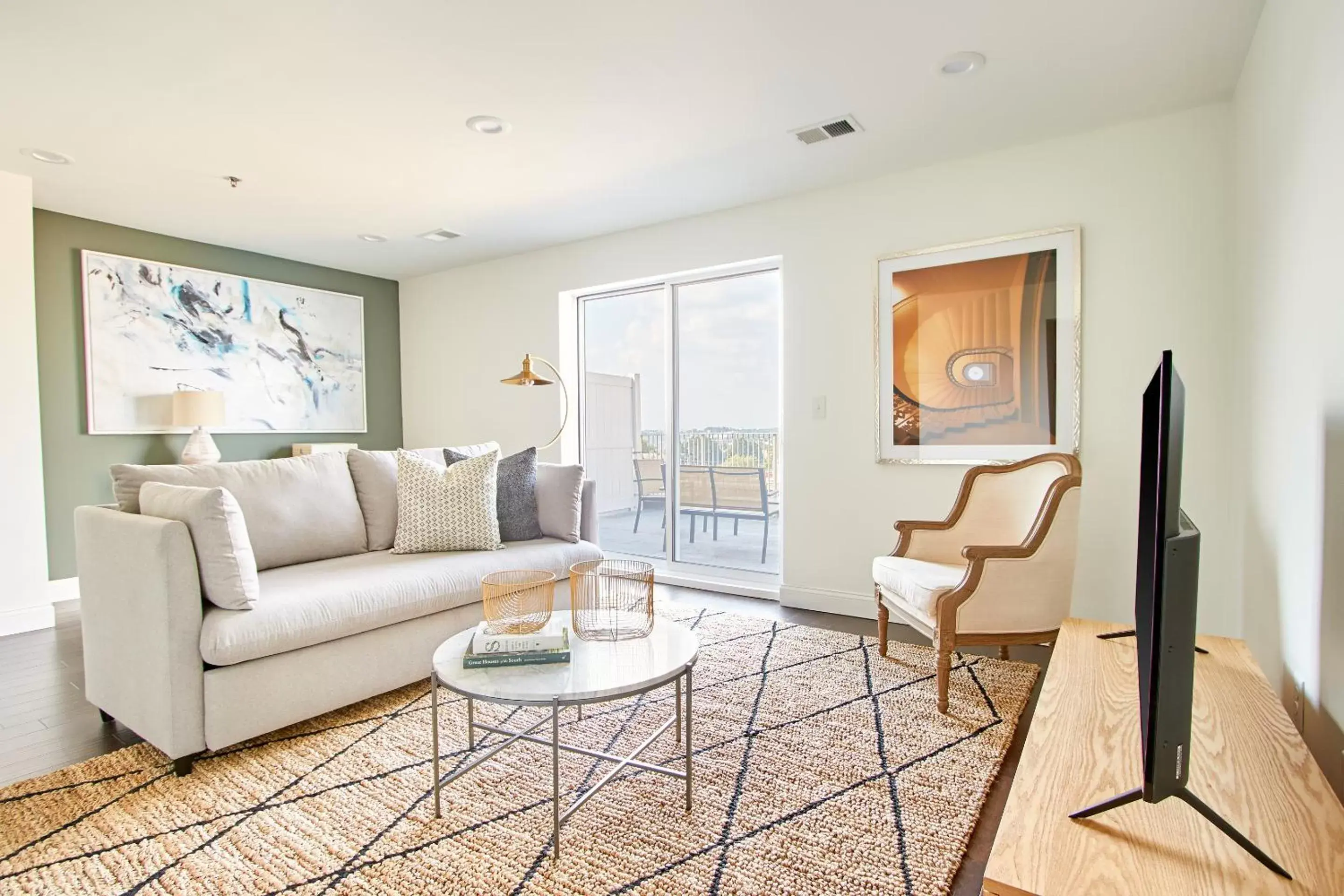 Living room, Seating Area in Sonder Baltimore Place