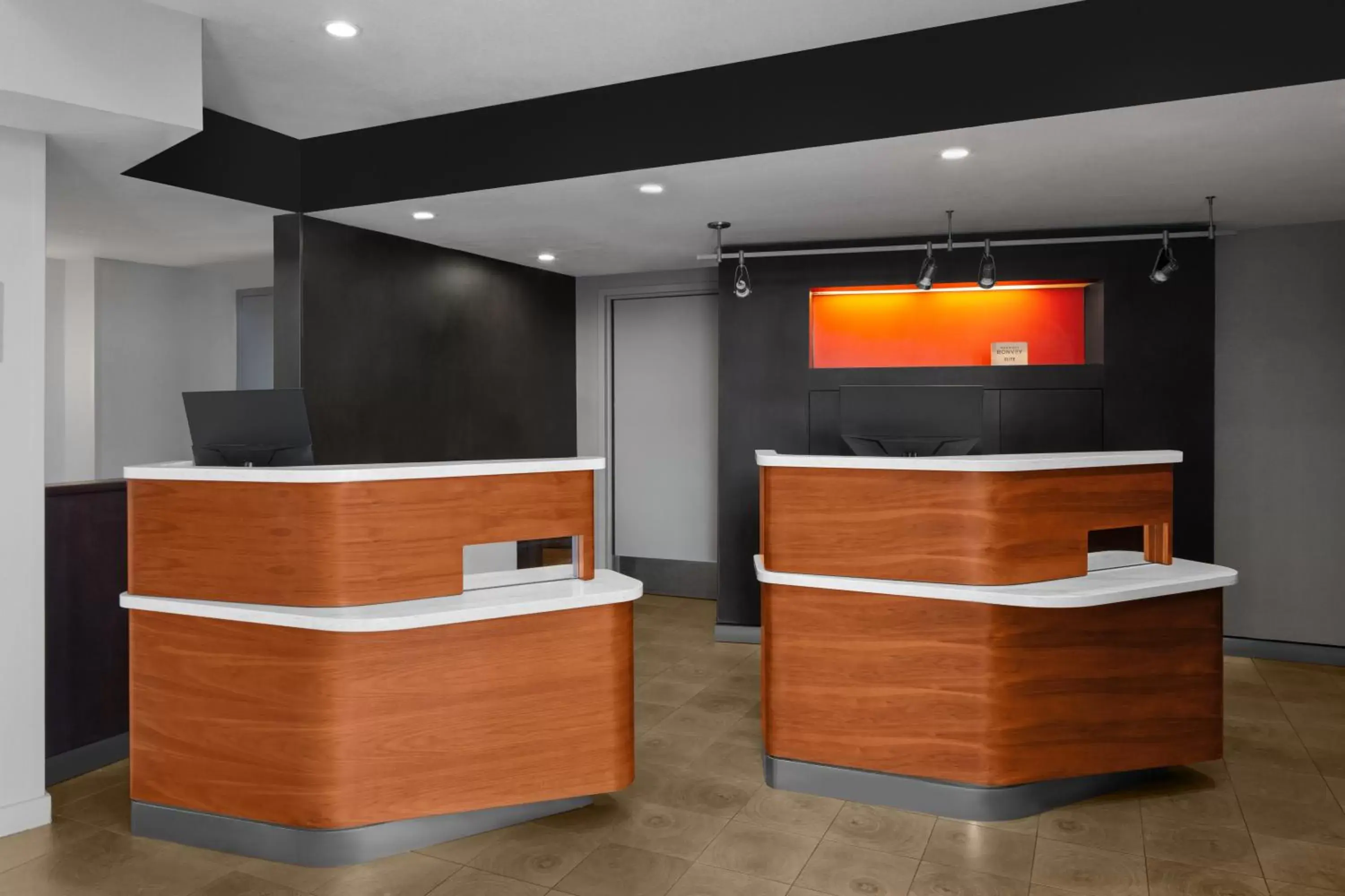 Lobby or reception, Lobby/Reception in Courtyard by Marriott San Diego Rancho Bernardo