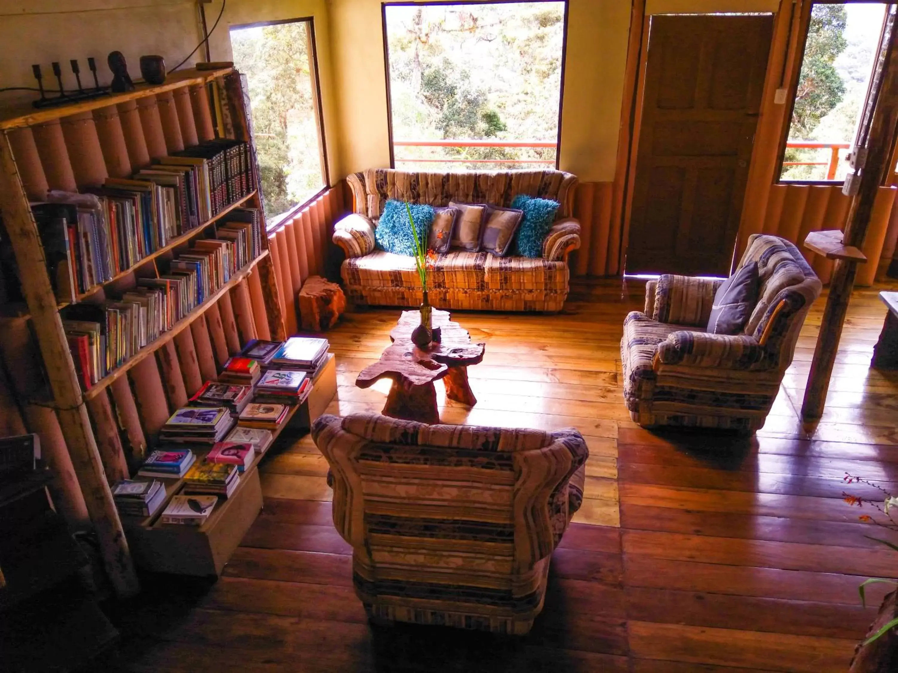 Seating Area in Iyok Ami (Madre Tierra)