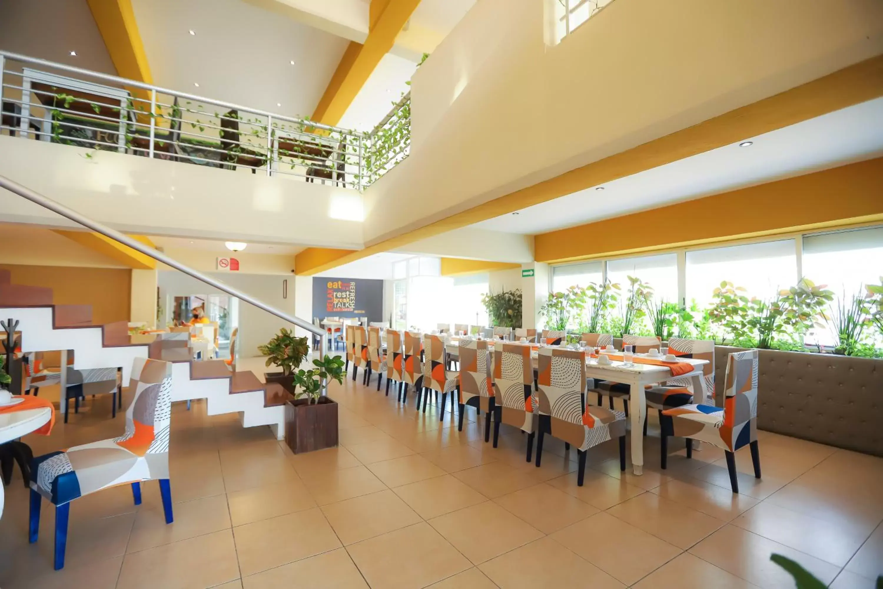 Restaurant/Places to Eat in TRYP by Wyndham Chetumal