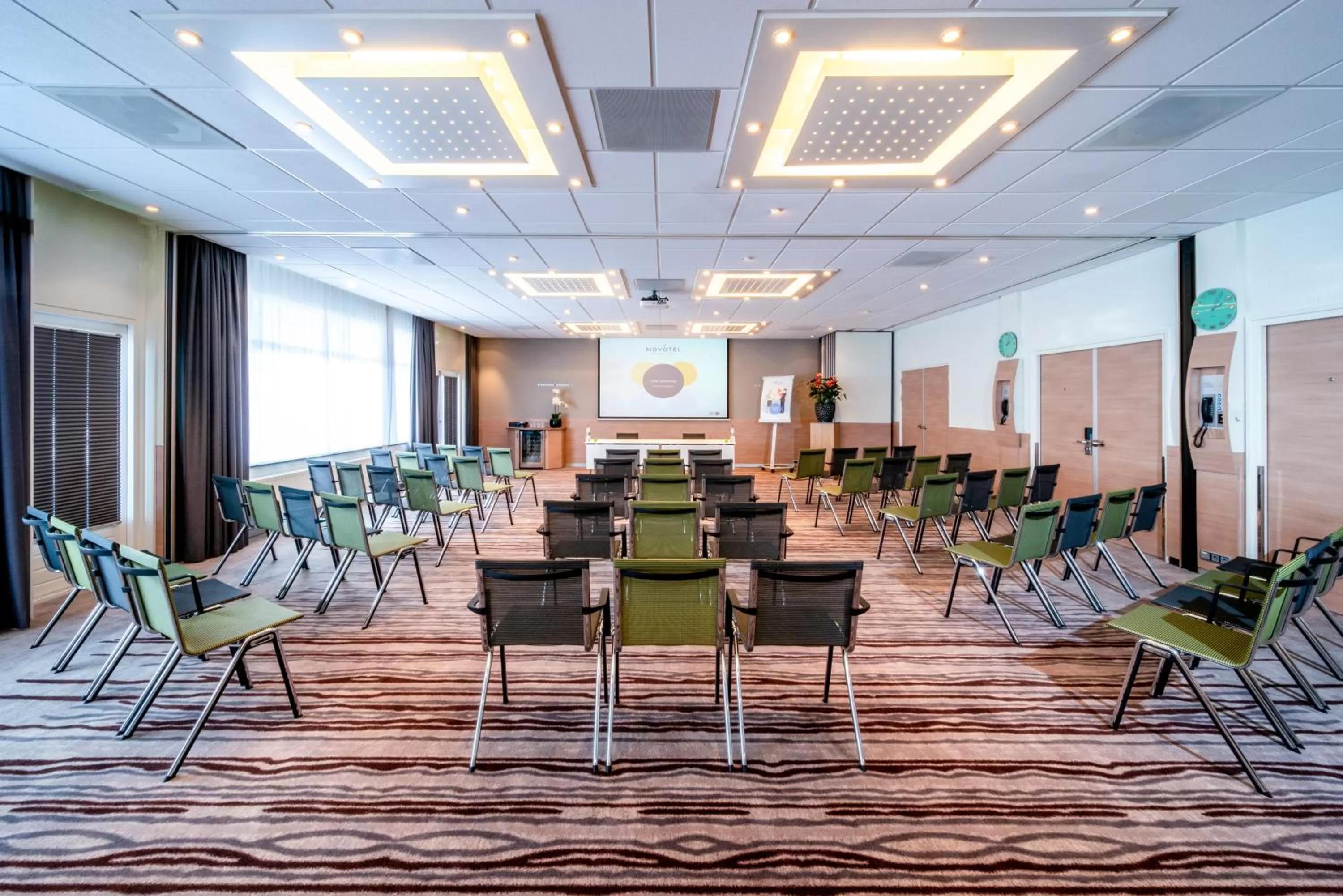 Business facilities in Novotel Rotterdam - Schiedam