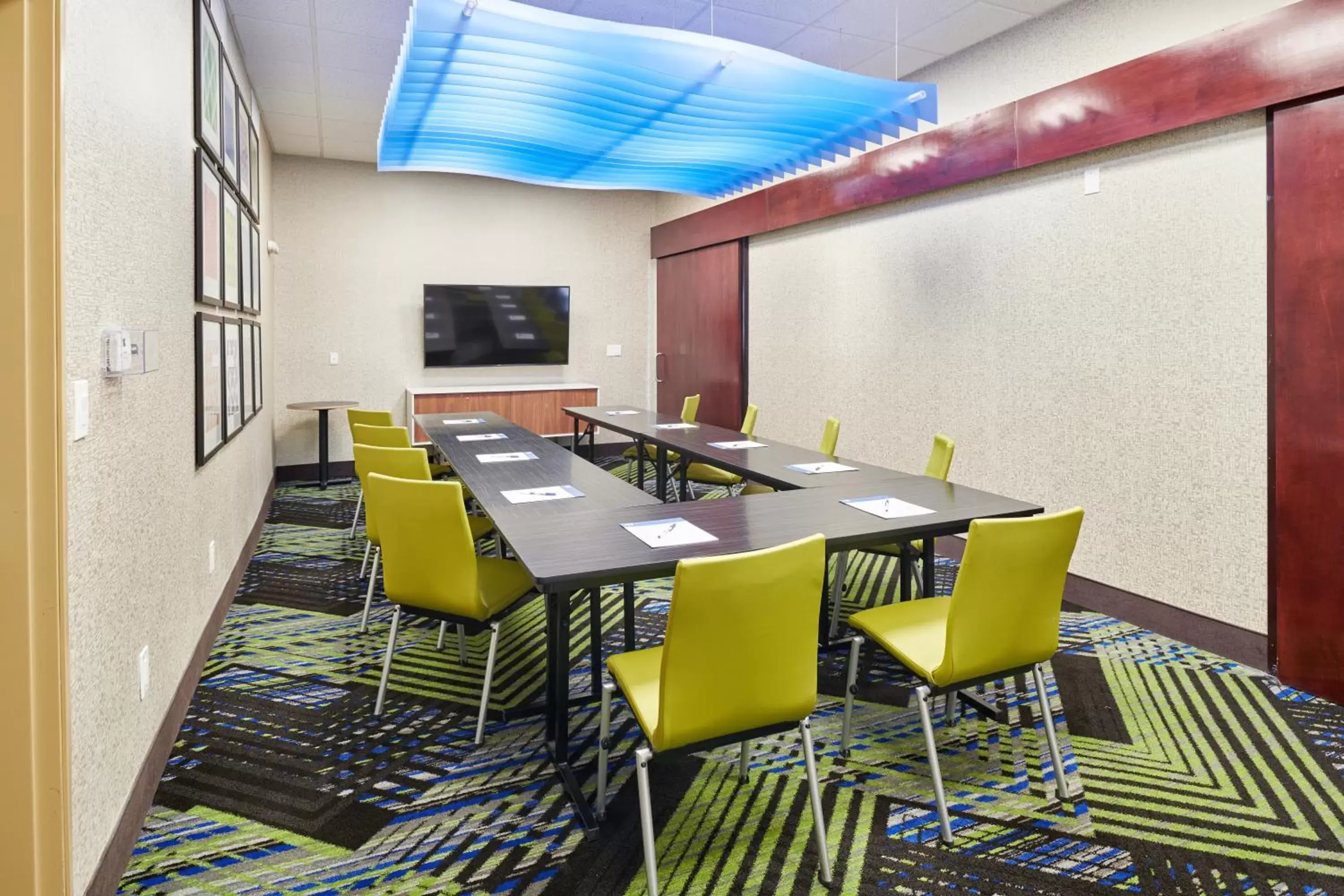 Meeting/conference room in Holiday Inn Express & Suites El Paso East-Loop 375, an IHG Hotel