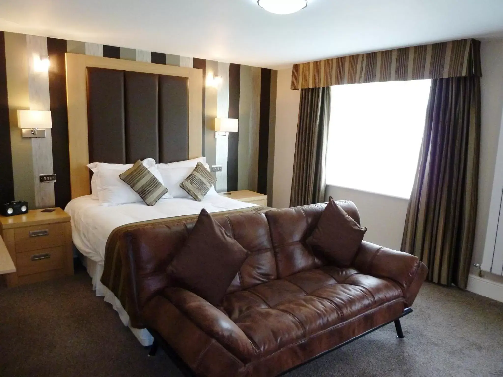 Bedroom, Bed in Trivelles Park Hotel