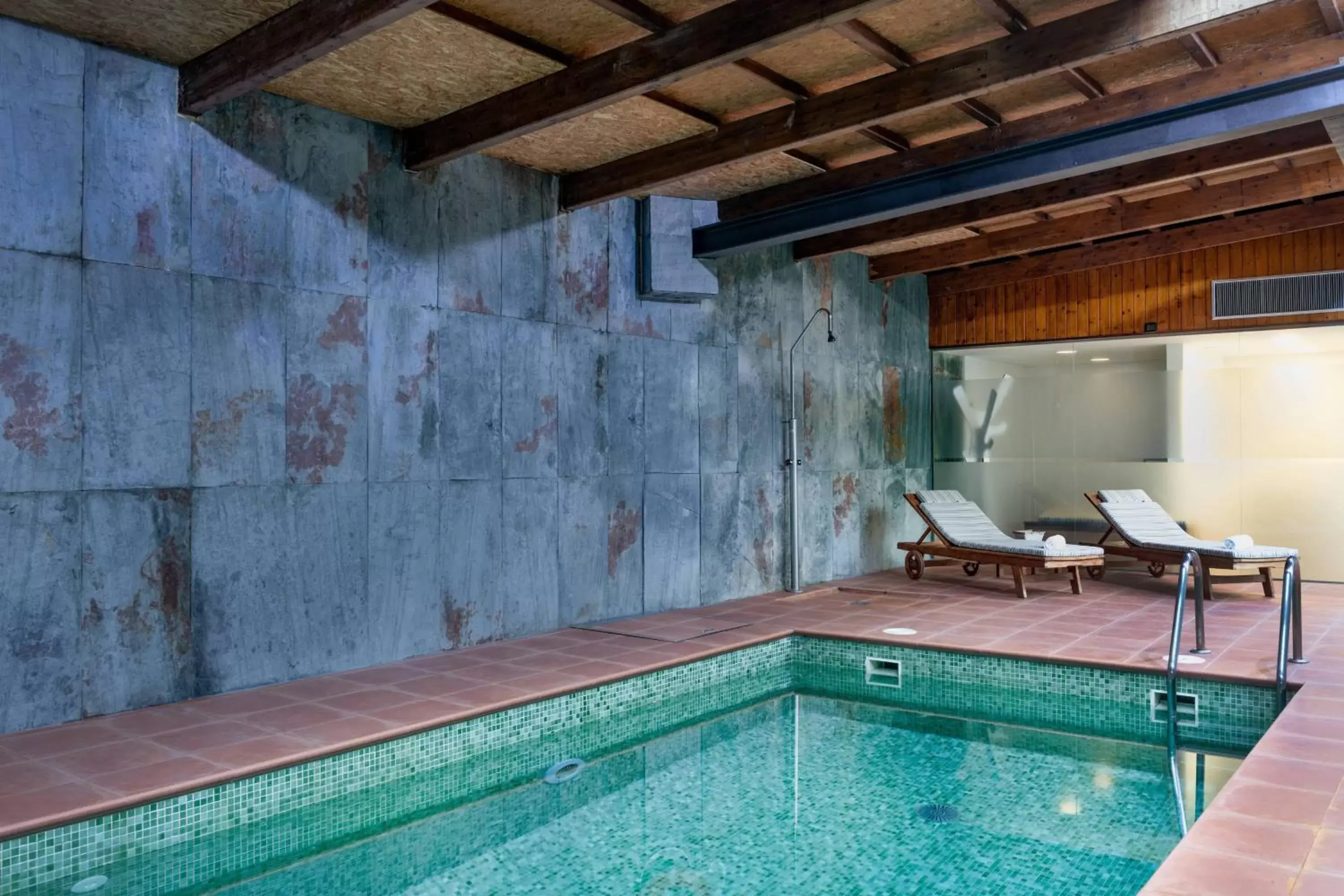 Swimming Pool in Hotel Palacio del Carmen, Autograph Collection