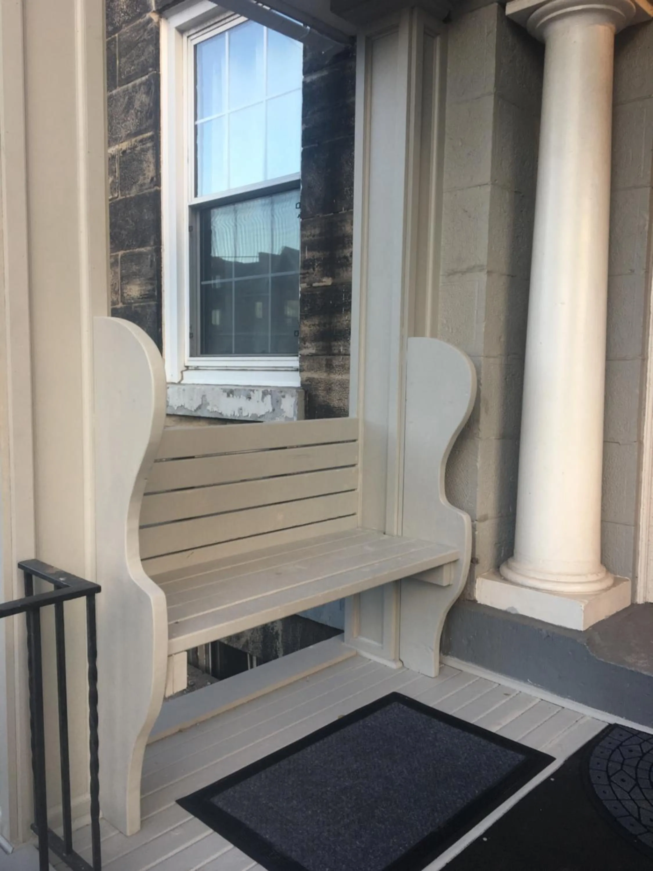 Facade/entrance in Pring Guesthouse