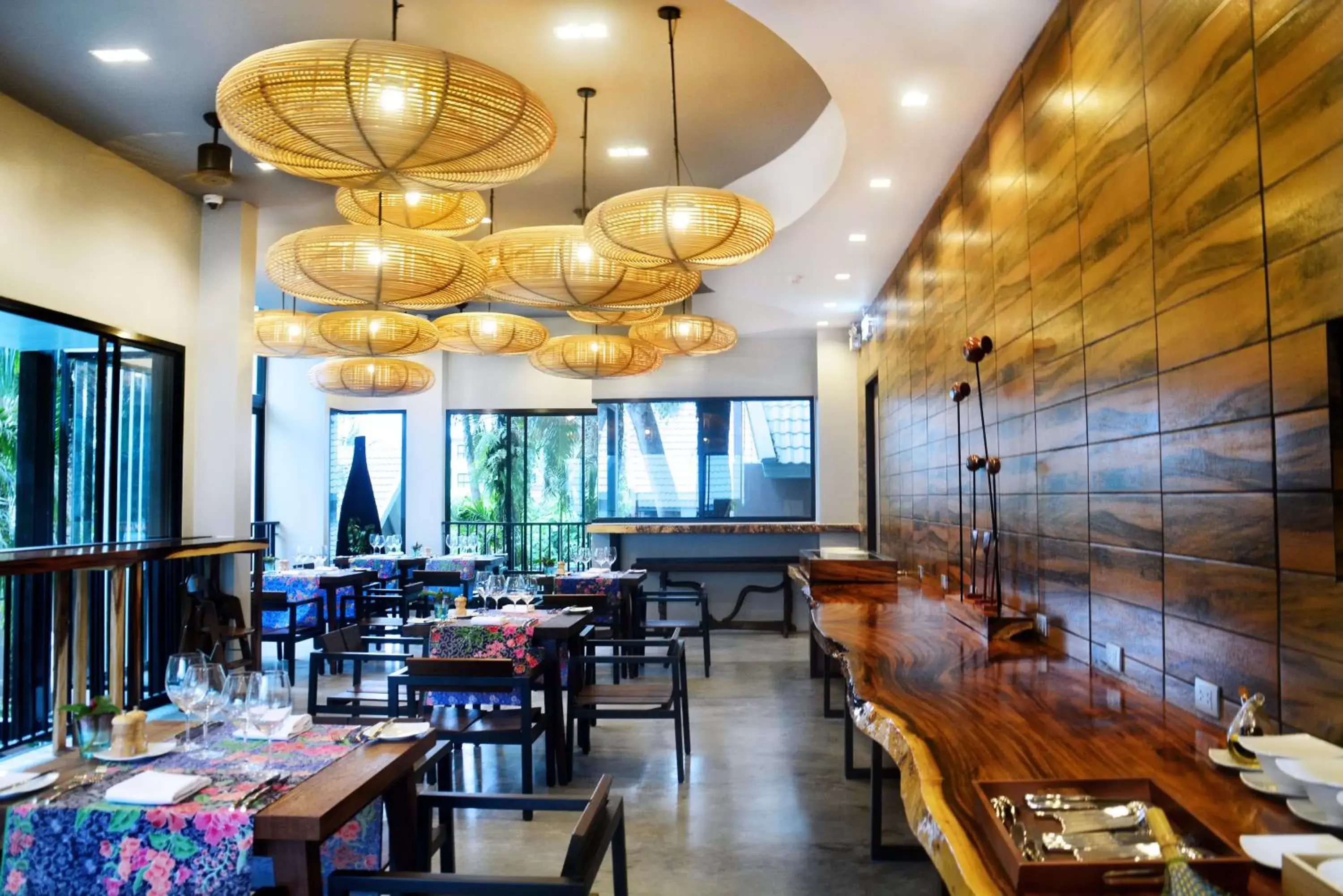 Restaurant/places to eat in Deevana Krabi Resort Restaurant/places to eat in Deevana Krabi Resort