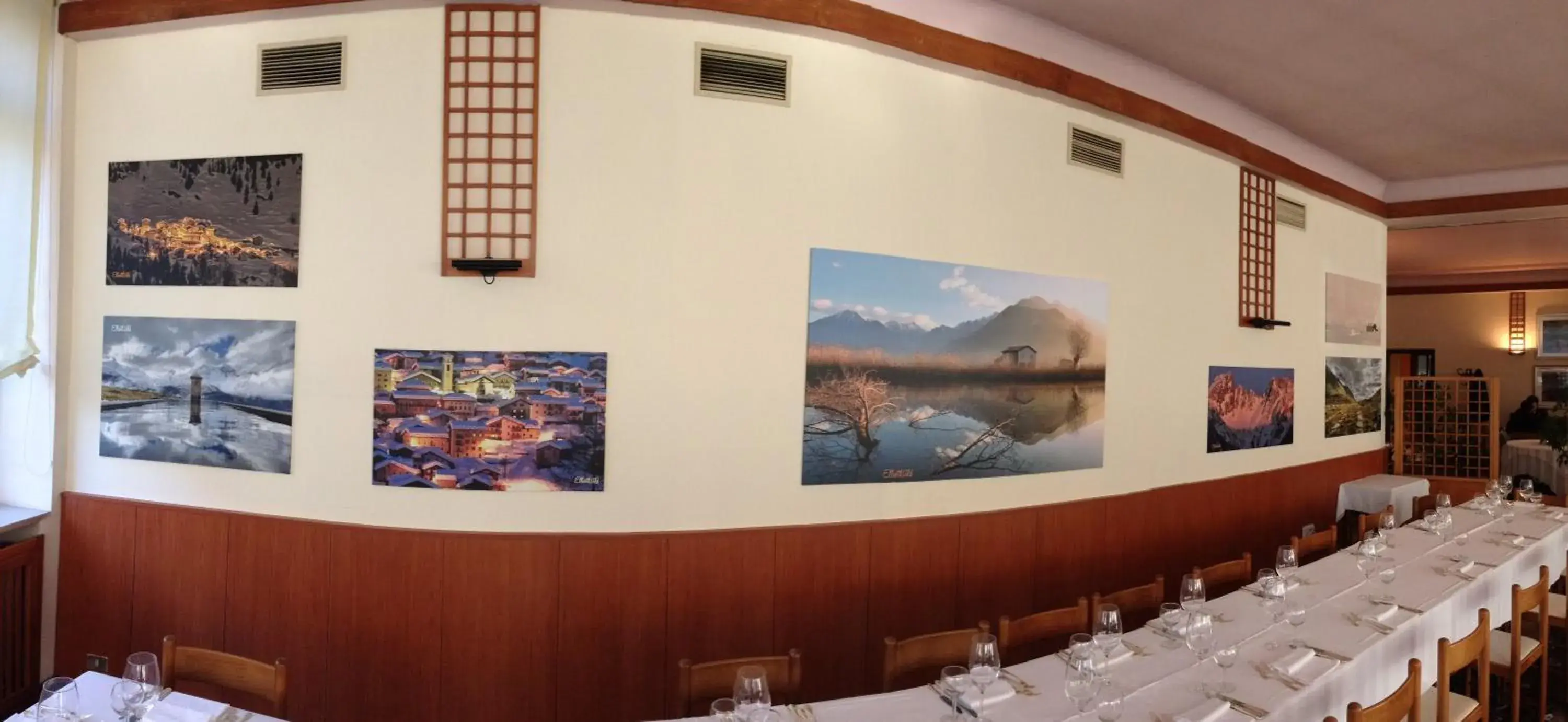 Restaurant/places to eat in Hotel Conradi