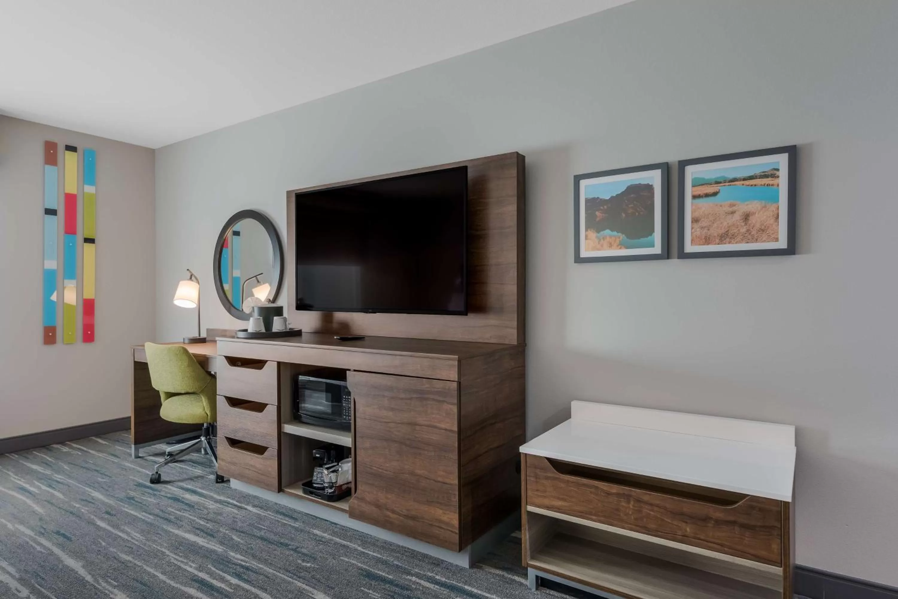 Queen Room with Two Queen Beds - Hearing Accessible in Hampton Inn By Hilton Williams