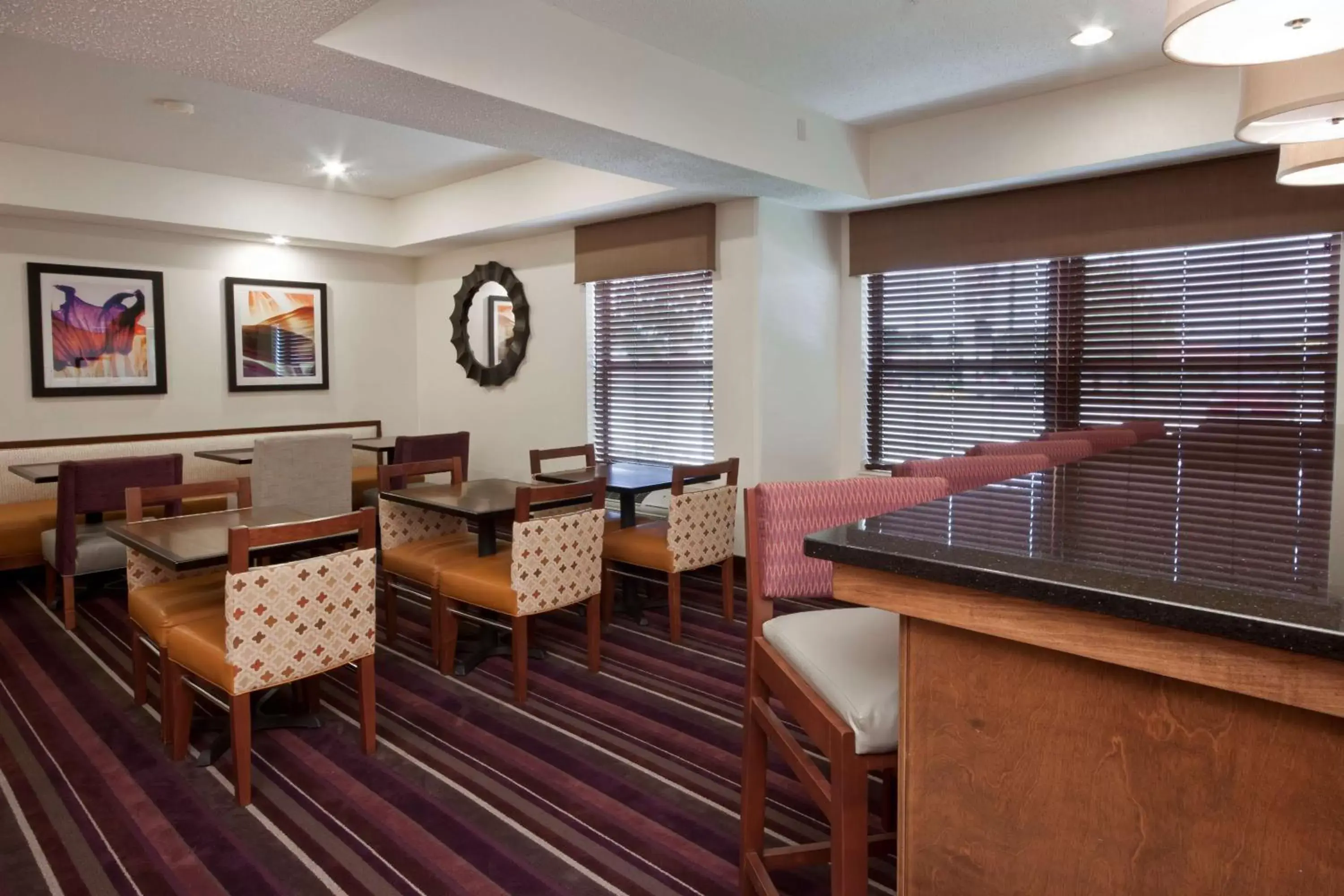 Lobby or reception in Hampton Inn Decatur/Forsyth