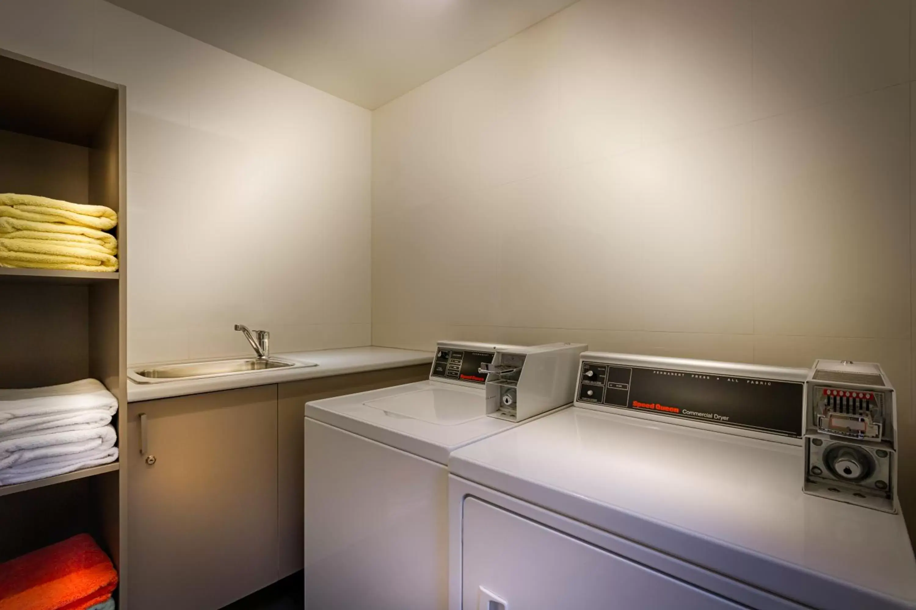 Area and facilities, Kitchen/Kitchenette in BEST WESTERN PLUS Travel Inn