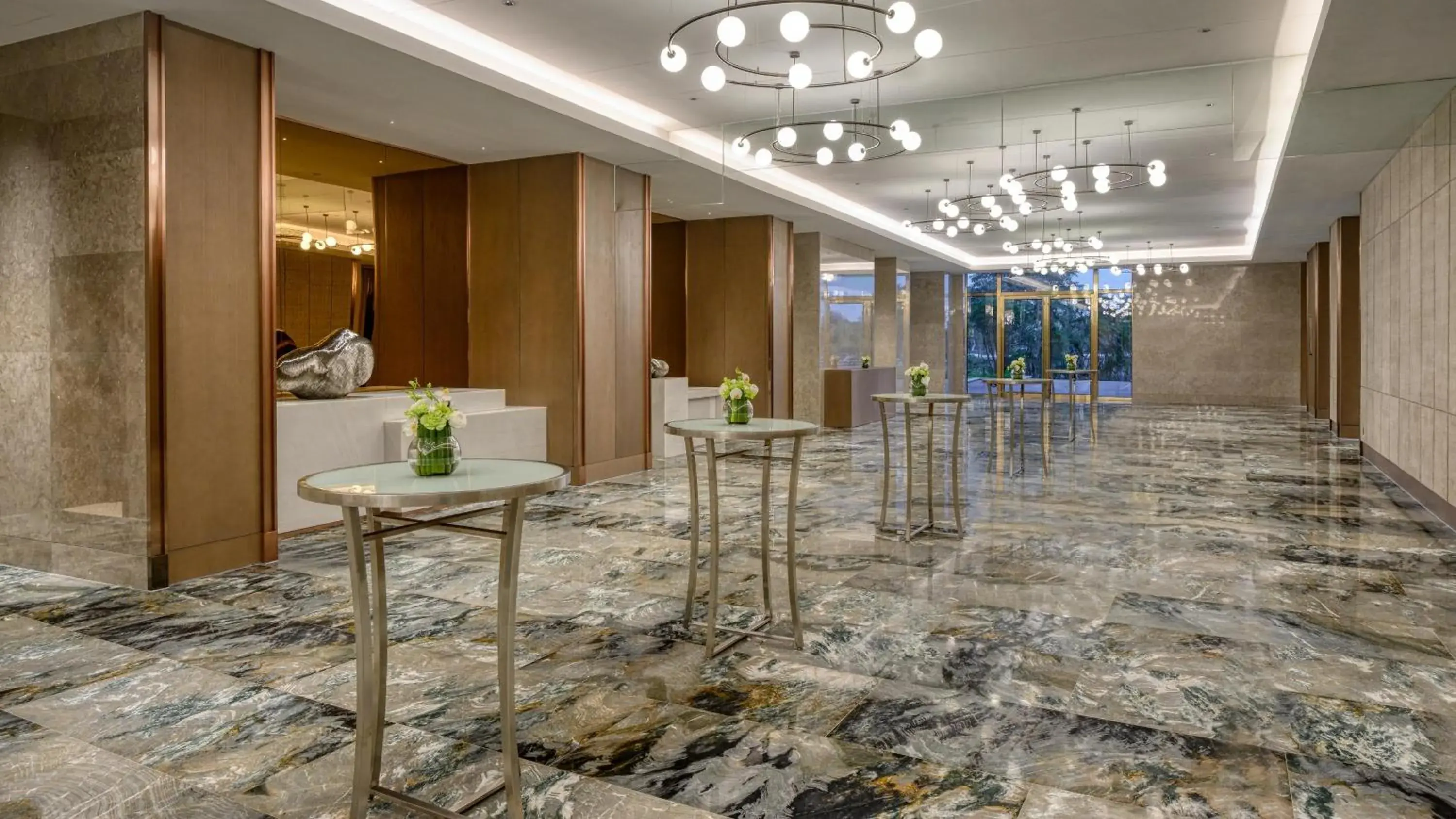 Meeting/conference room in Crowne Plaza Beihai Silver Beach, an IHG Hotel