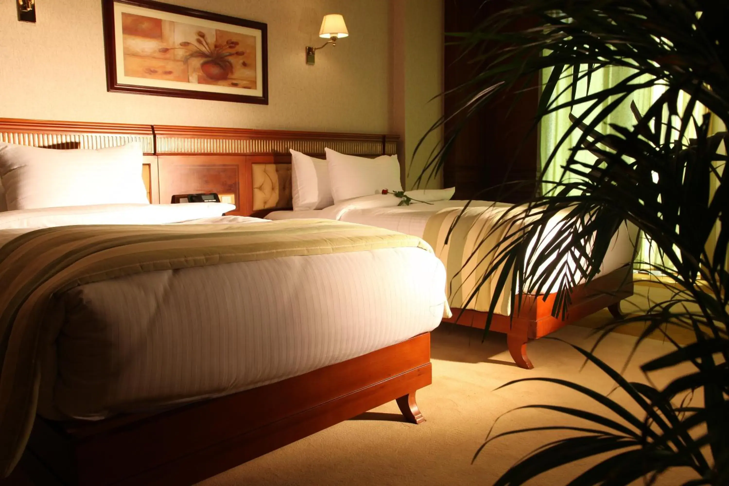 Bedroom, Bed in Helnan Landmark Hotel