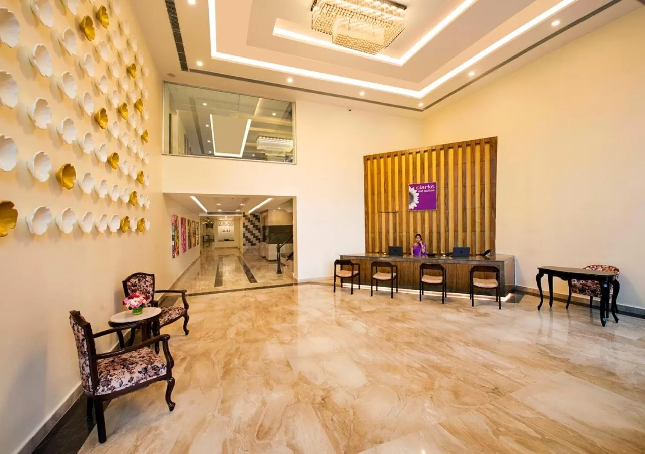 Lobby or reception in Clarks Inn Suites Katra