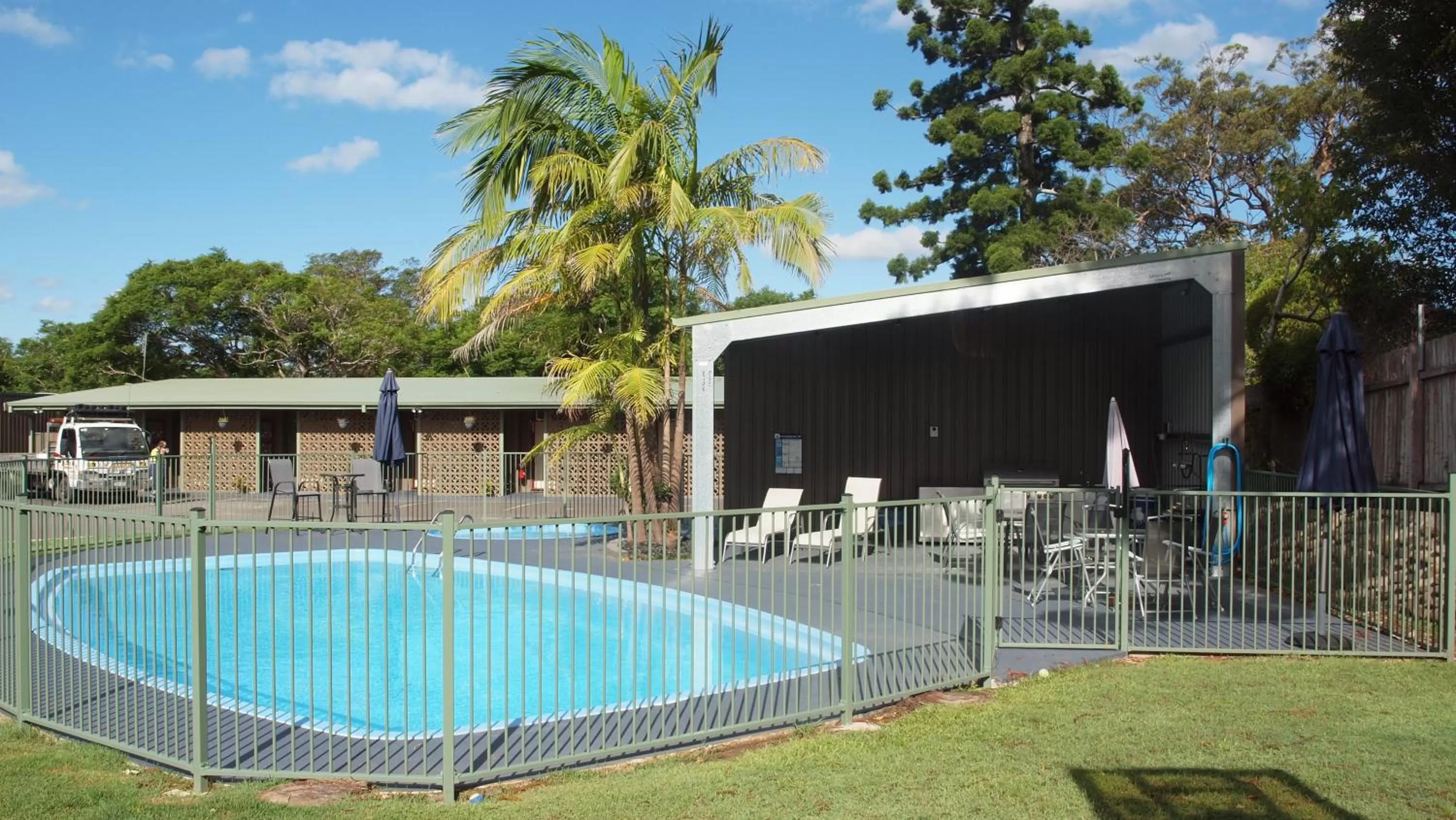 Swimming pool in Motel Kempsey
