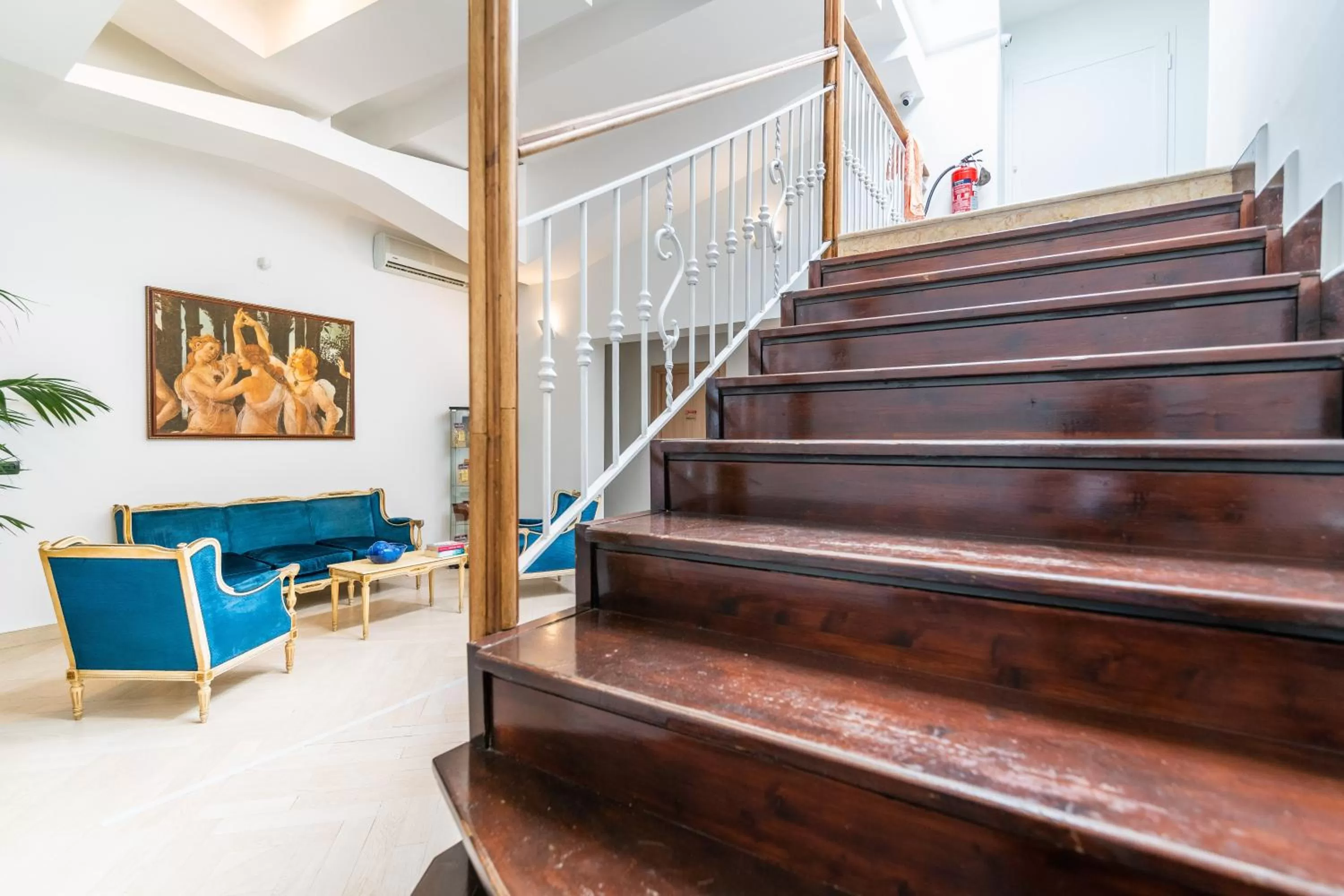 Decorative detail in Villa Rocla guest house Pompei