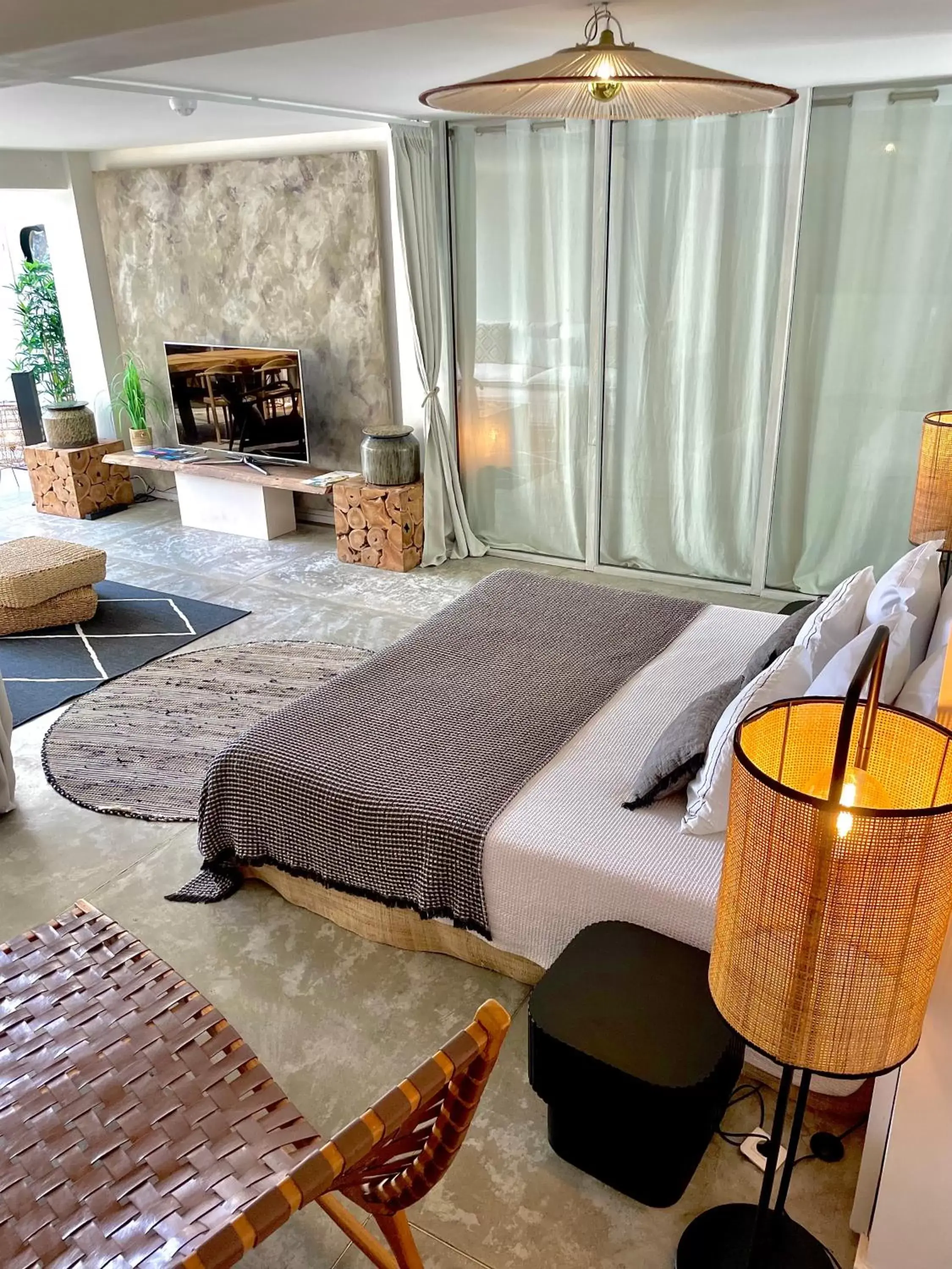 Seating Area in Hotel de La Plage - Mahogany