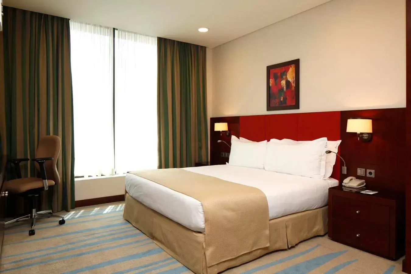 Bedroom, Bed in Holiday Inn Olaya, an IHG Hotel
