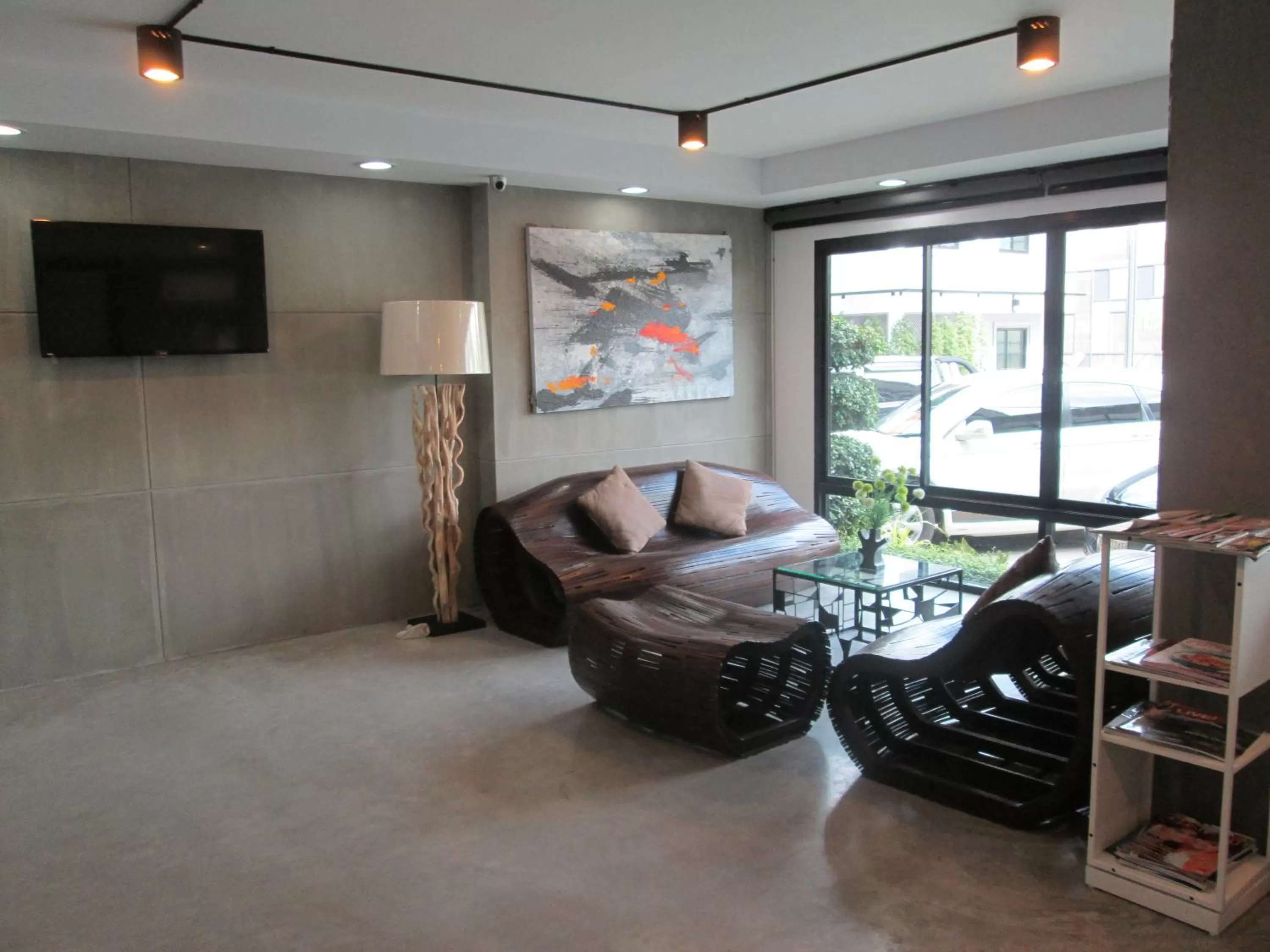 Photo of the whole room in We Grand Ever 9