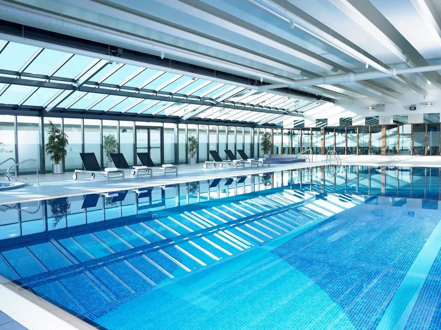 Swimming Pool in Shearwater Hotel & Spa