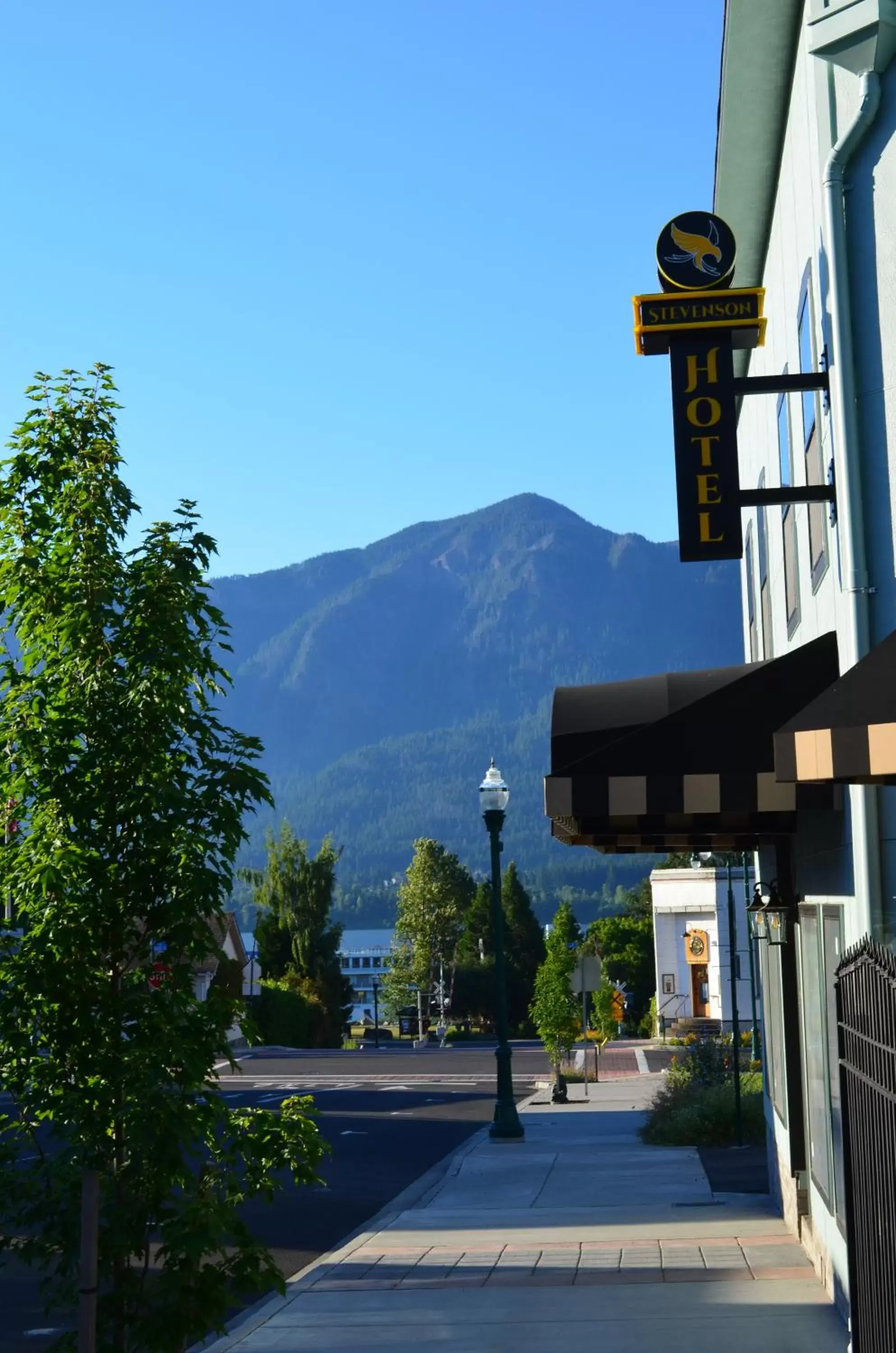 Property building in Hotel Stevenson