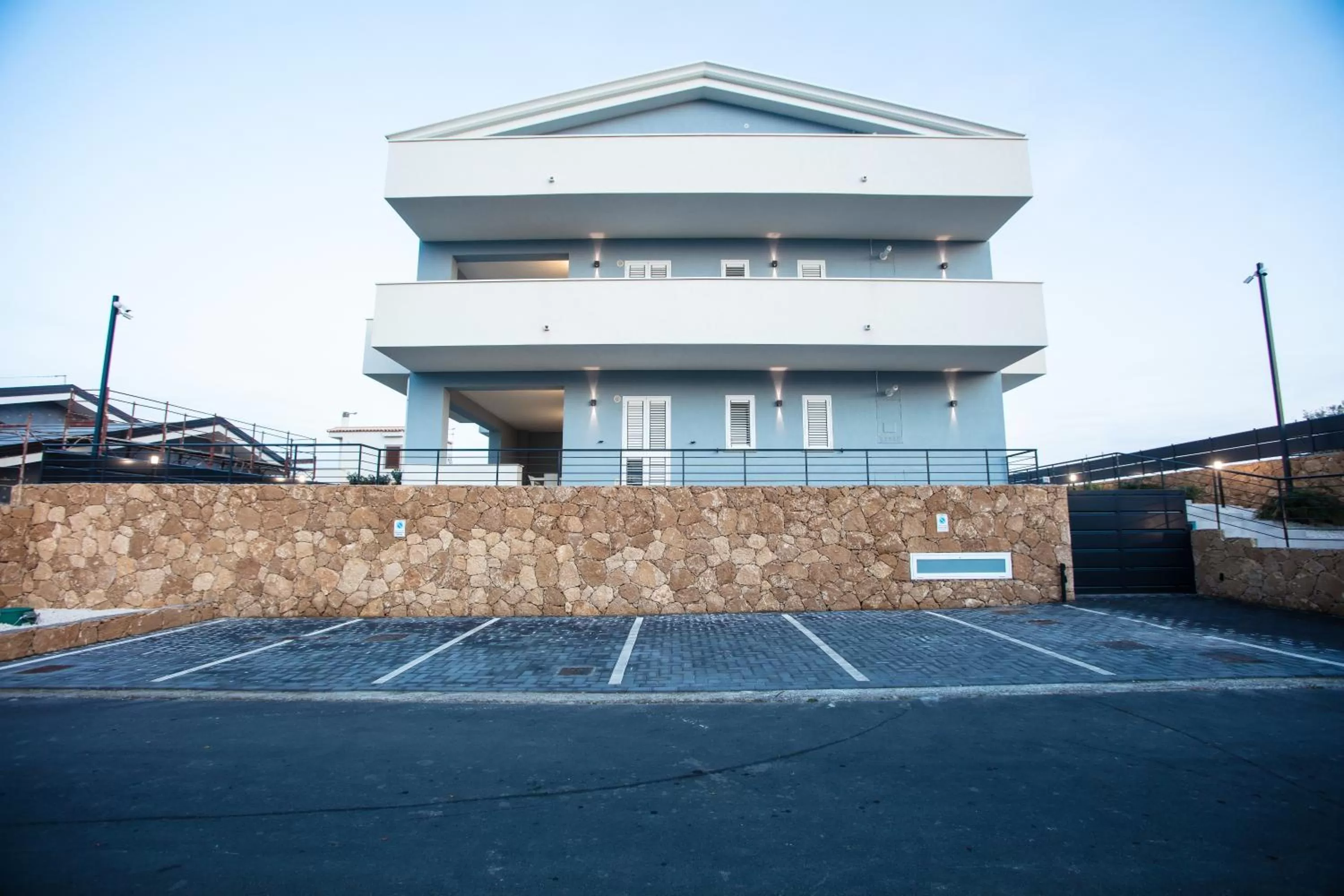 Property Building in Etnamare Brucoli