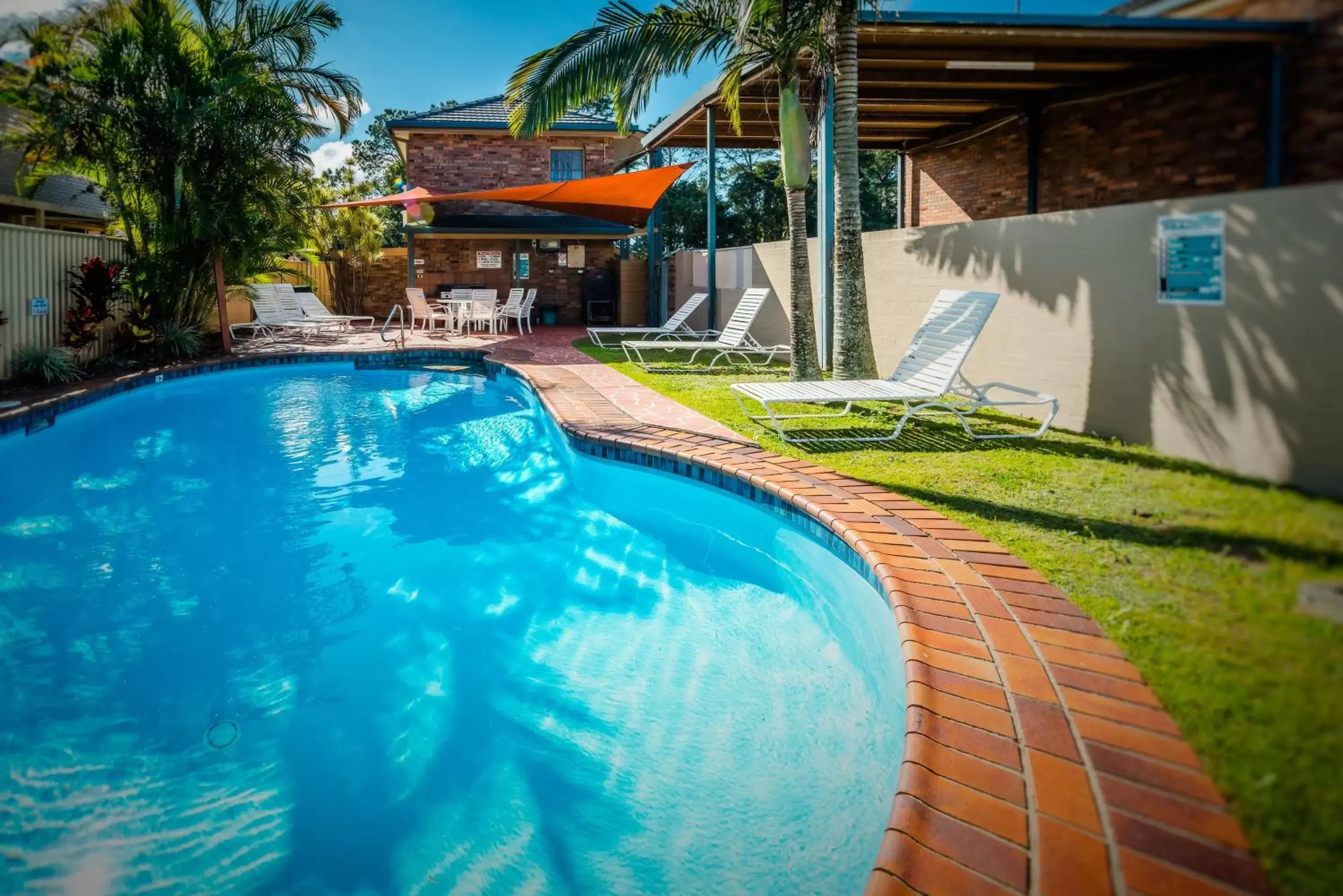 Swimming Pool in Park Beach Resort Motel