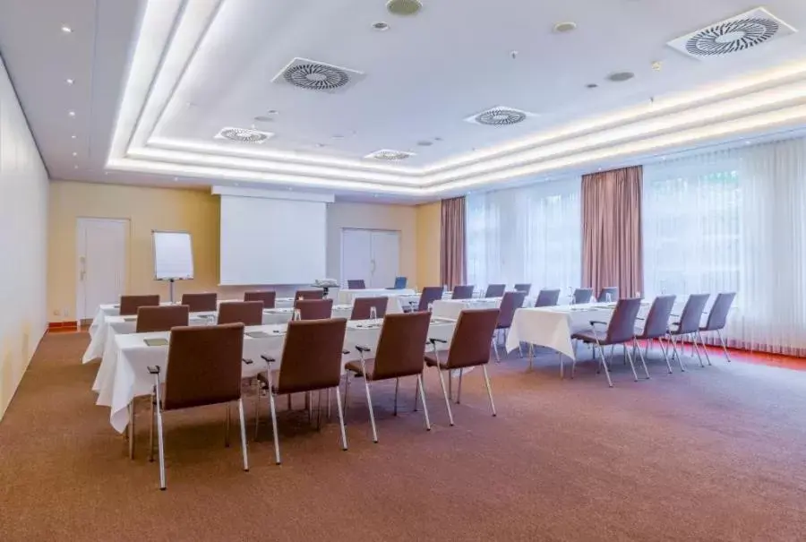 Meeting/conference room in relexa Hotel Frankfurt am Main (Superior)