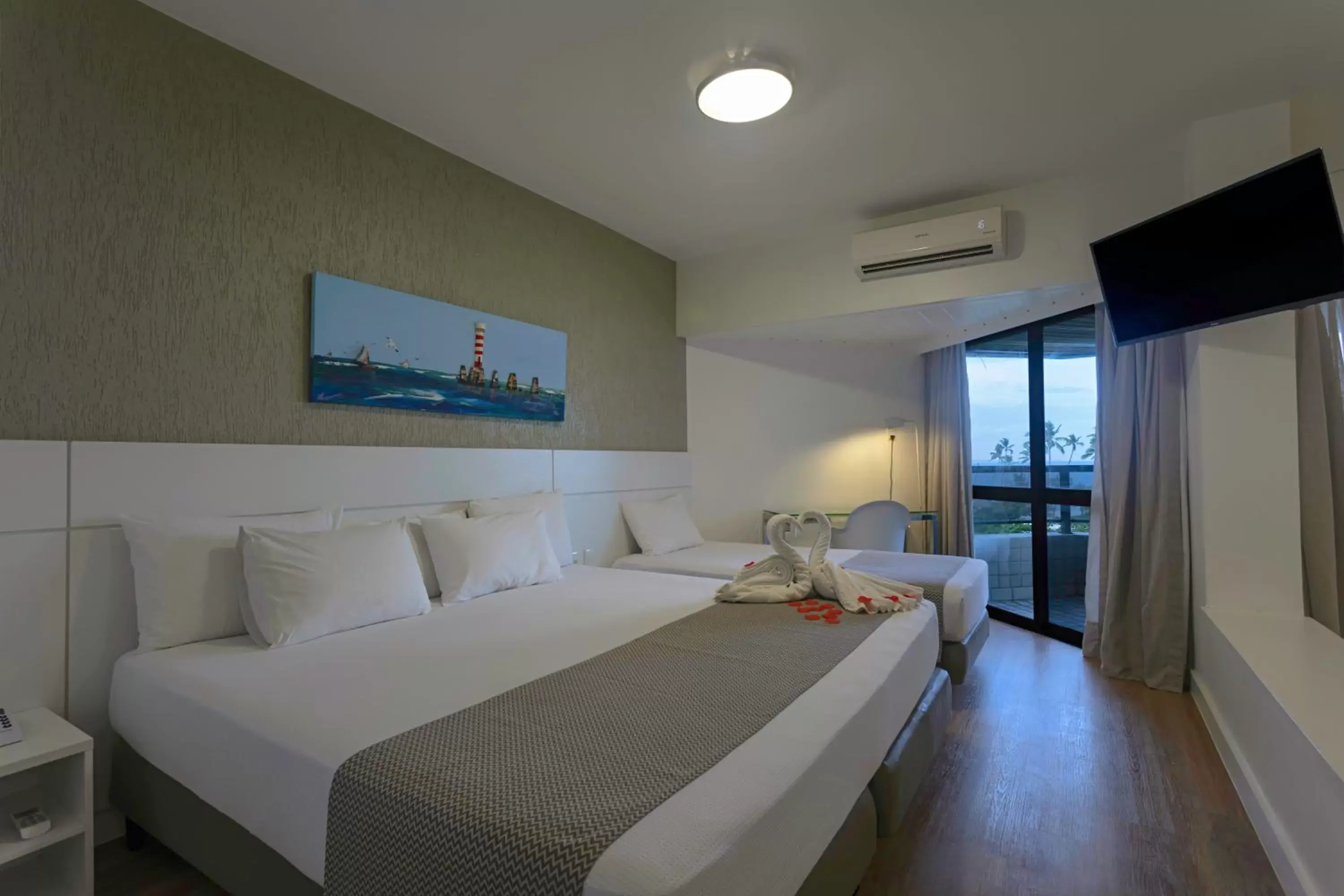 Photo of the whole room, Bed in Maceió Atlantic Suites