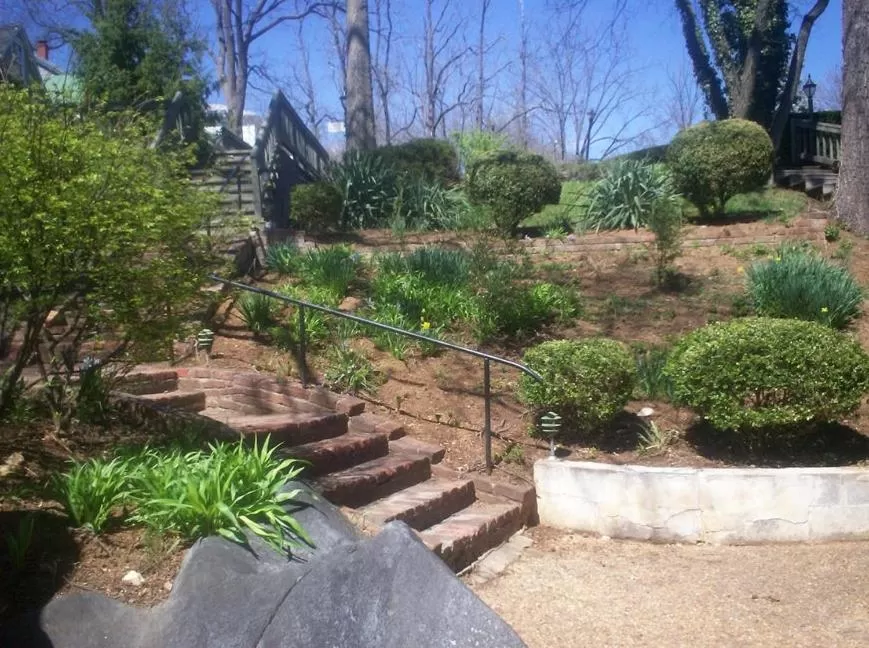 Facade/entrance in Ubon Thai Victorian Inn & Restaurant